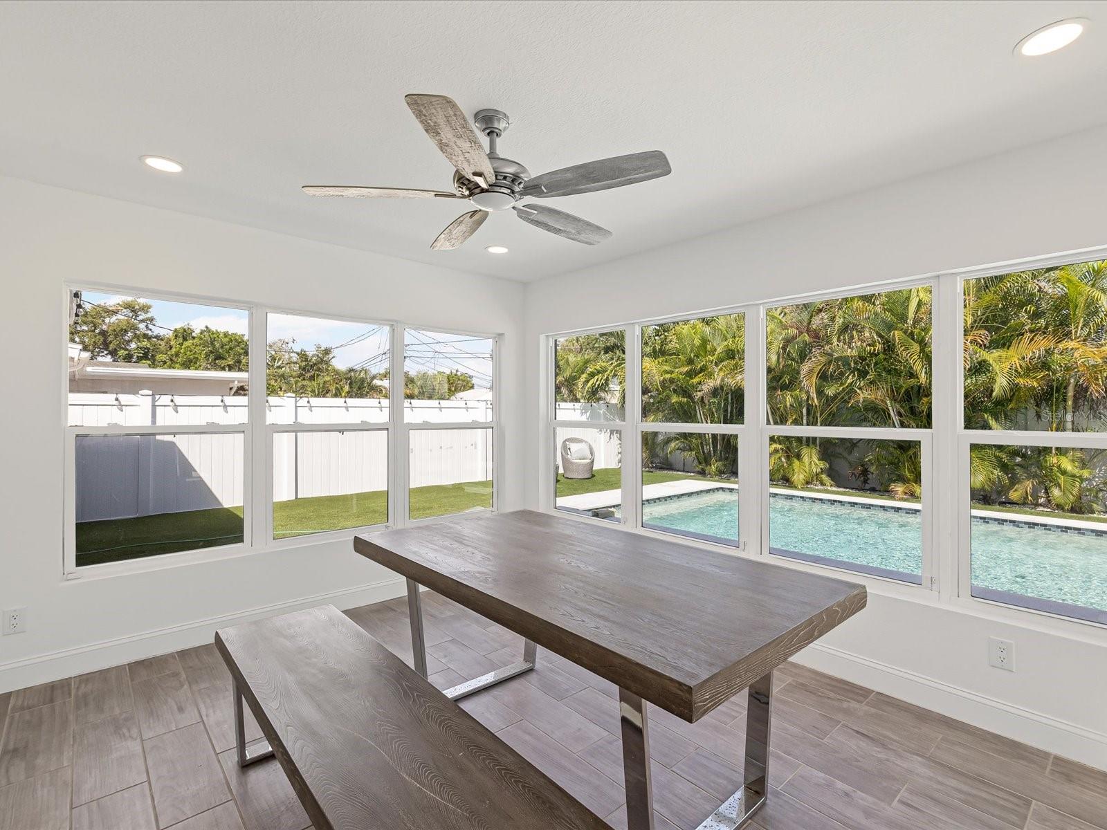 Image 23 of 55 For 8345 41st Avenue N