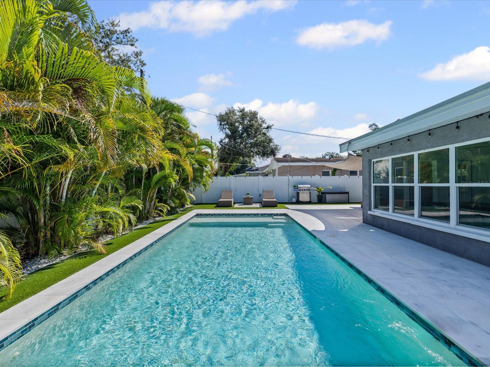 Image 28 of 55 For 8345 41st Avenue N