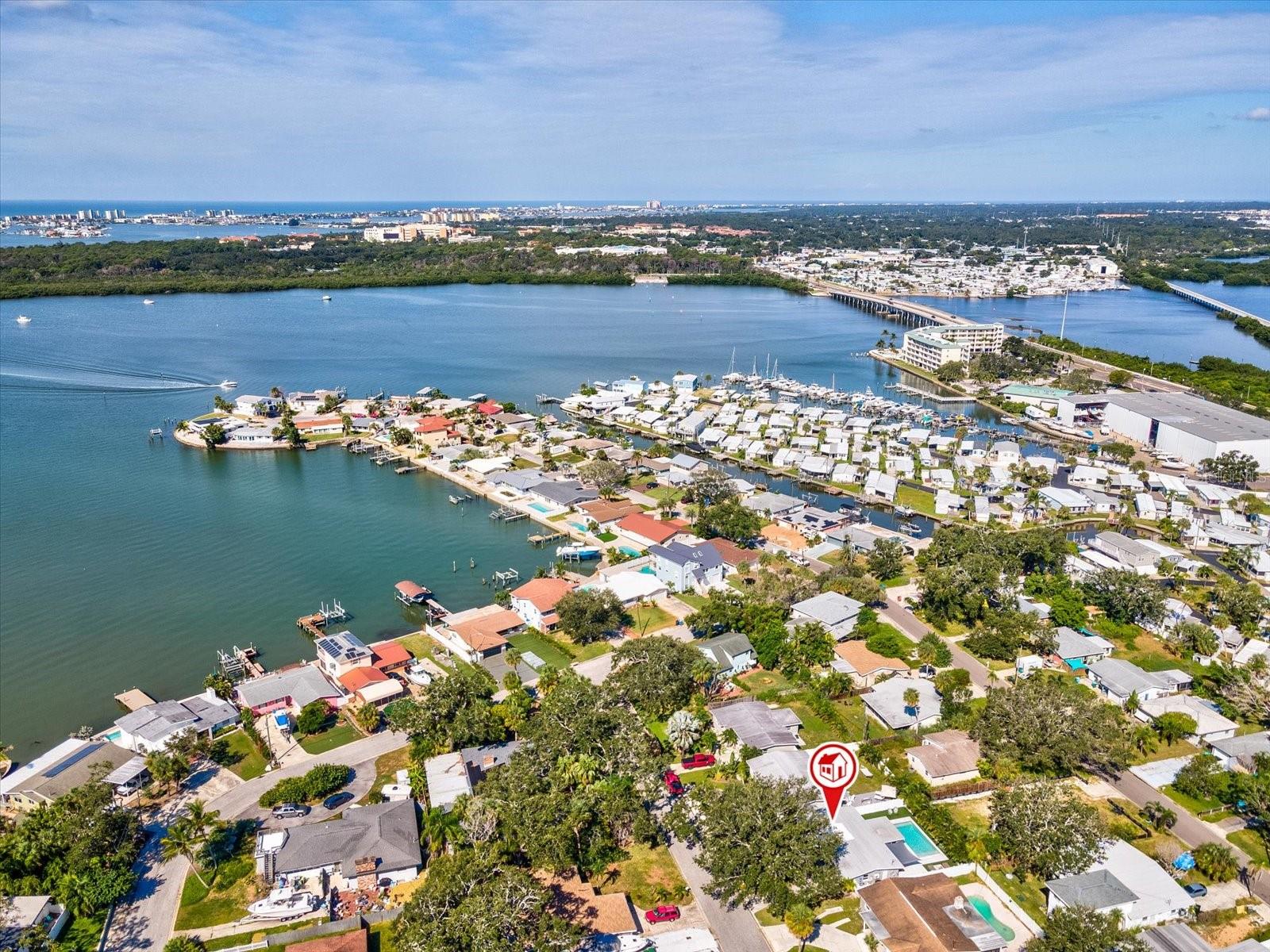 Image 35 of 55 For 8345 41st Avenue N