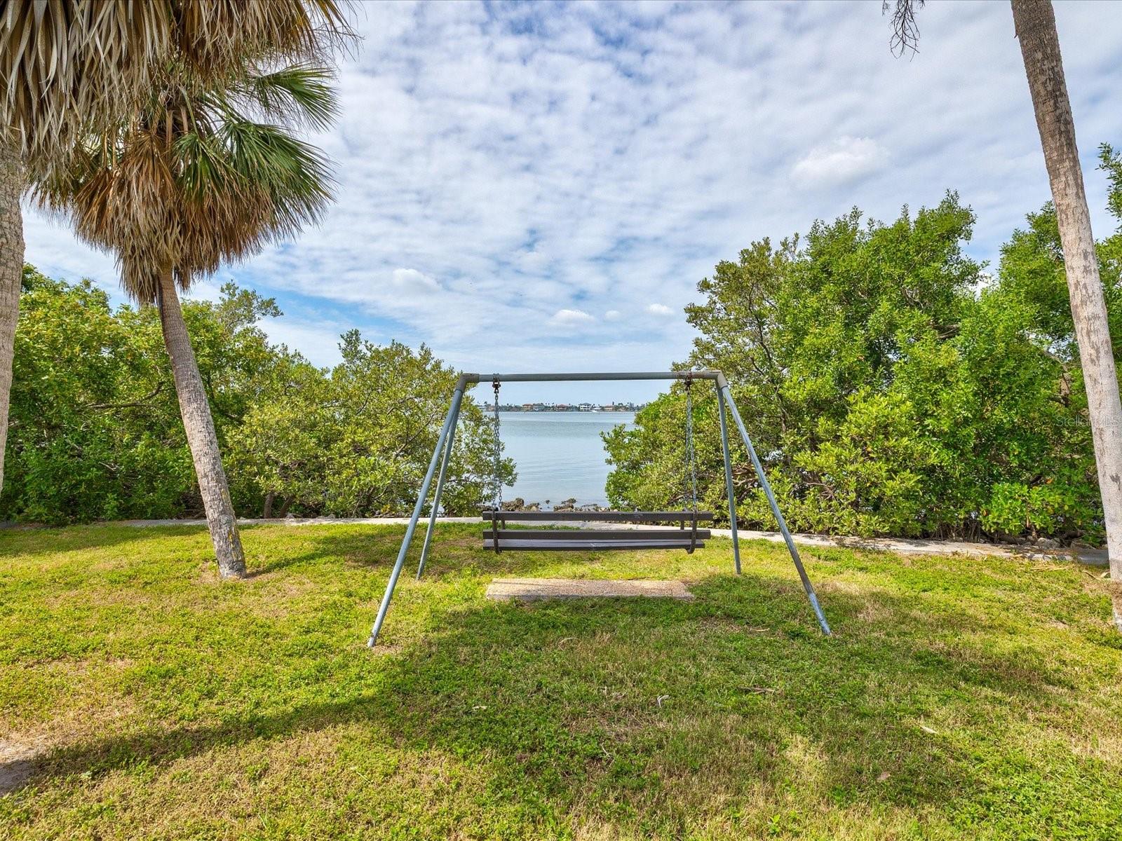 Image 44 of 55 For 8345 41st Avenue N