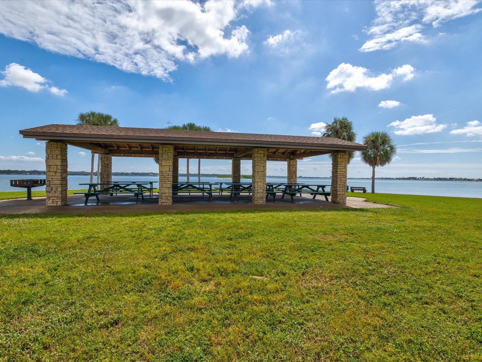 Image 45 of 55 For 8345 41st Avenue N