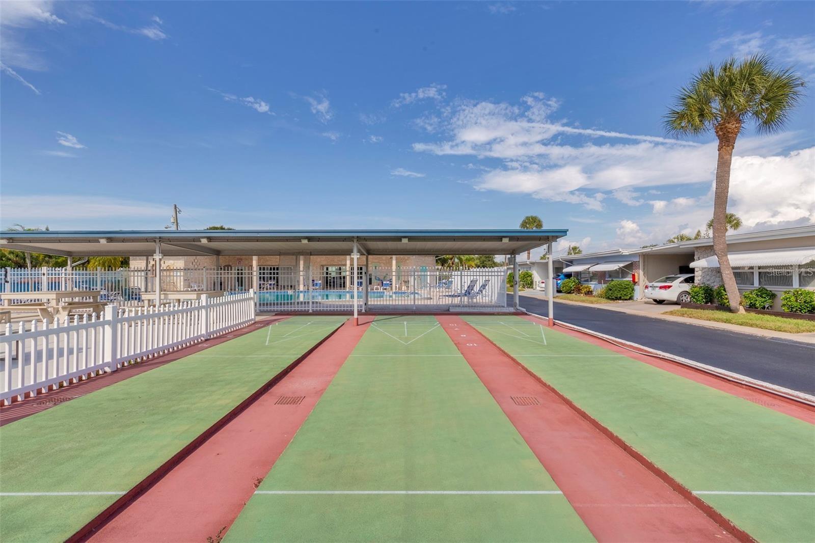 Image 15 of 17 For 250 Rosery Road Nw 328