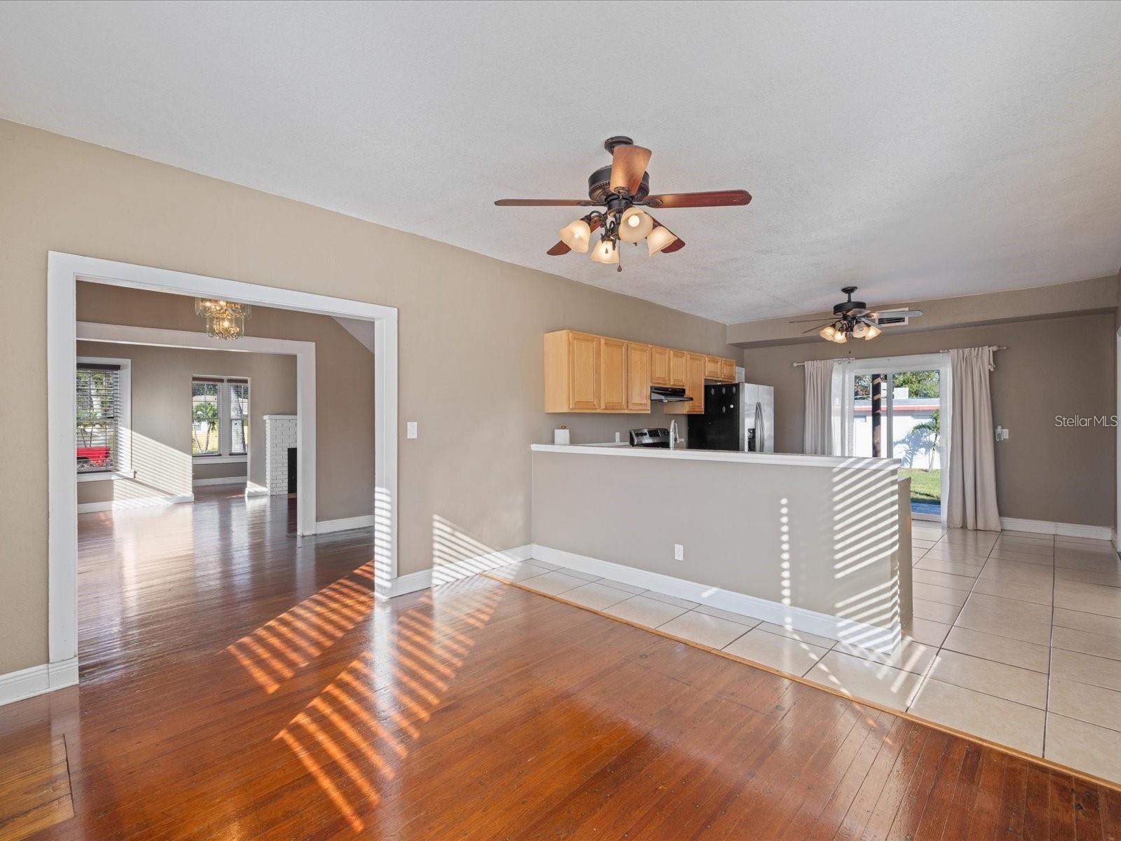 Image 10 of 54 For 500 53rd Street S