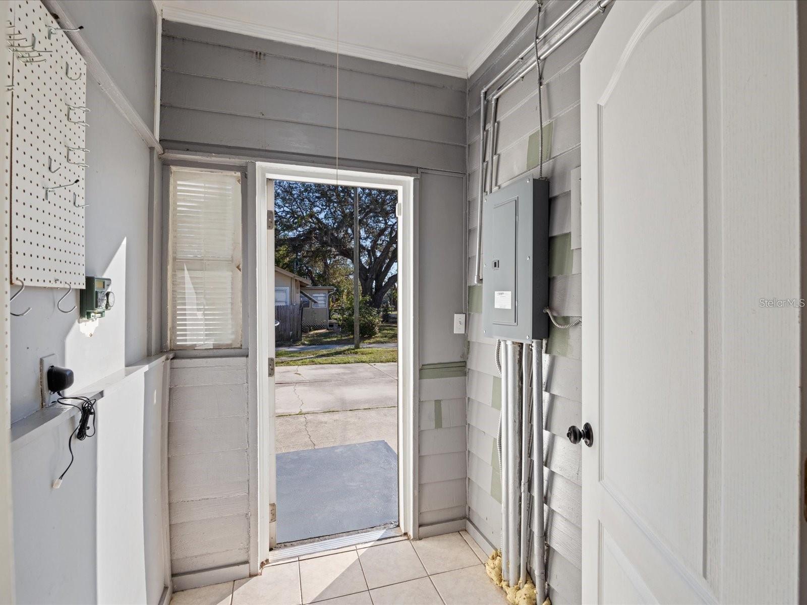 Image 15 of 54 For 500 53rd Street S