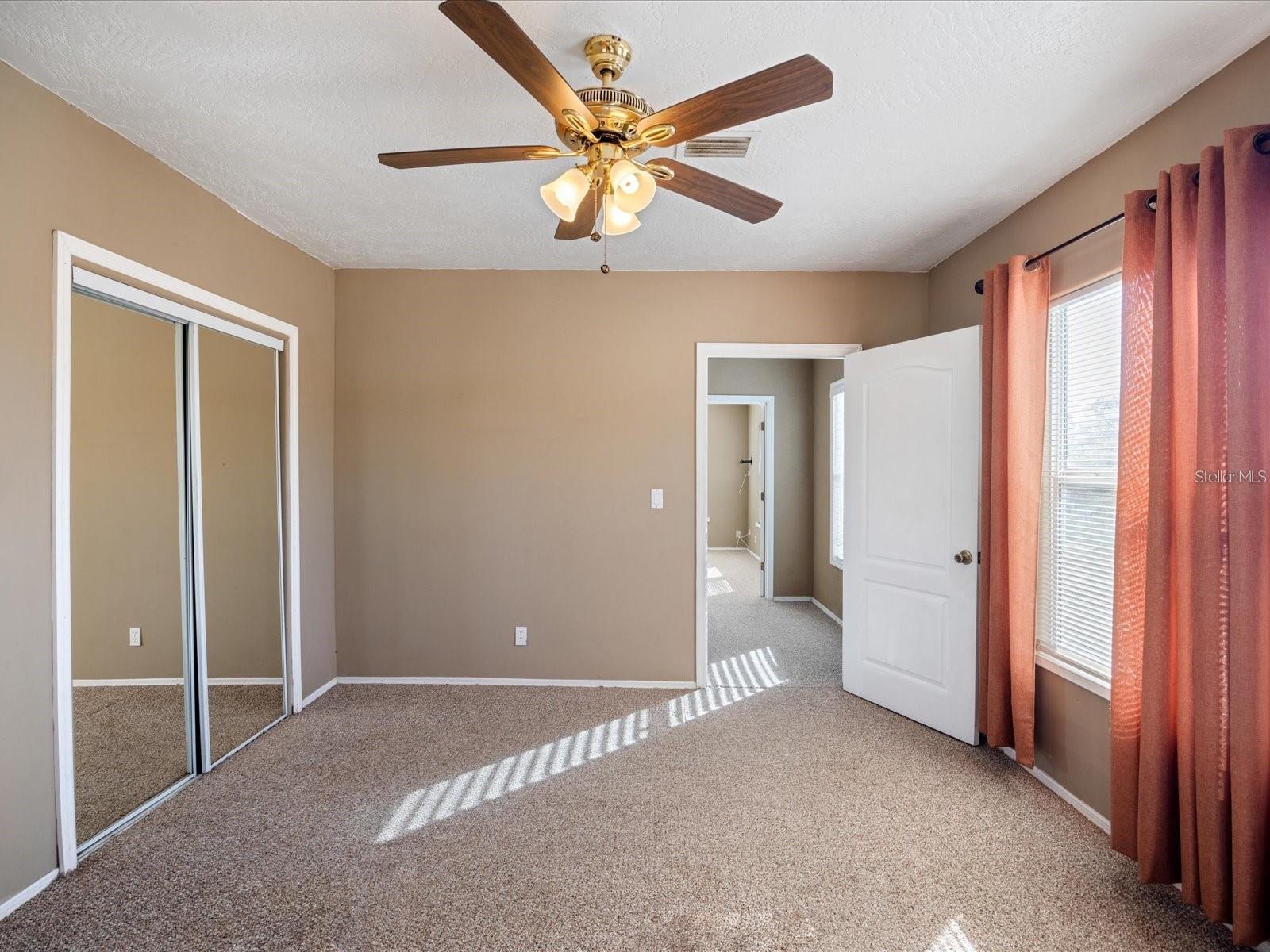 Image 29 of 54 For 500 53rd Street S