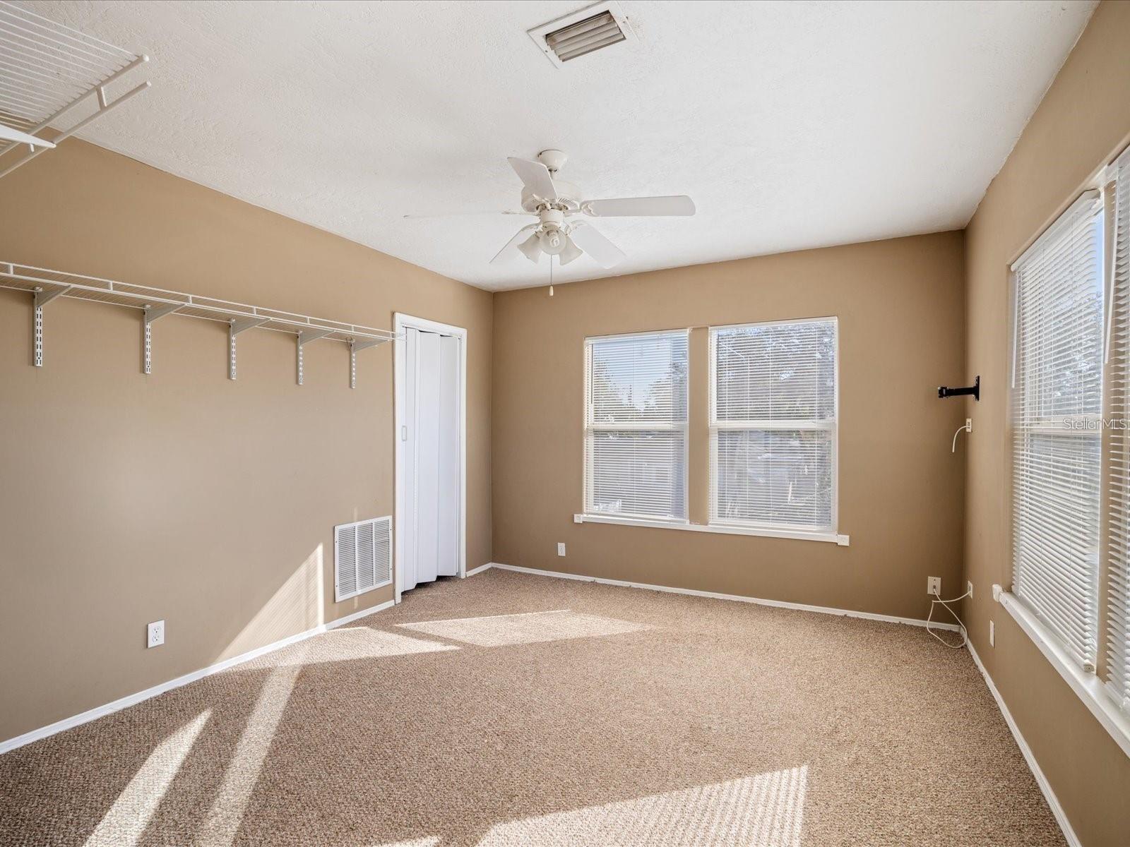 Image 31 of 54 For 500 53rd Street S
