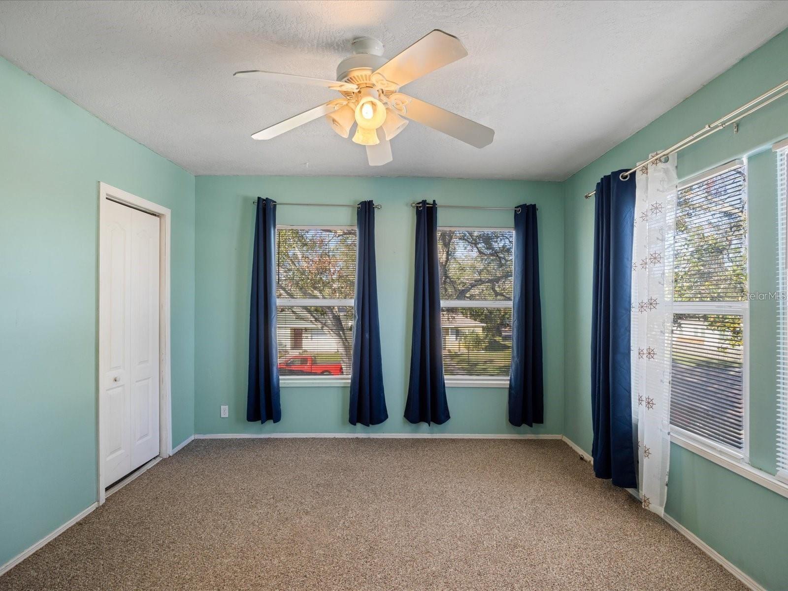Image 34 of 54 For 500 53rd Street S