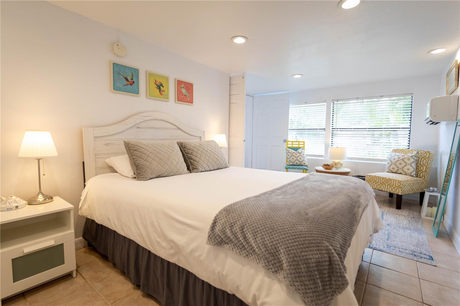 Image 14 of 42 For 839 3rd Street N