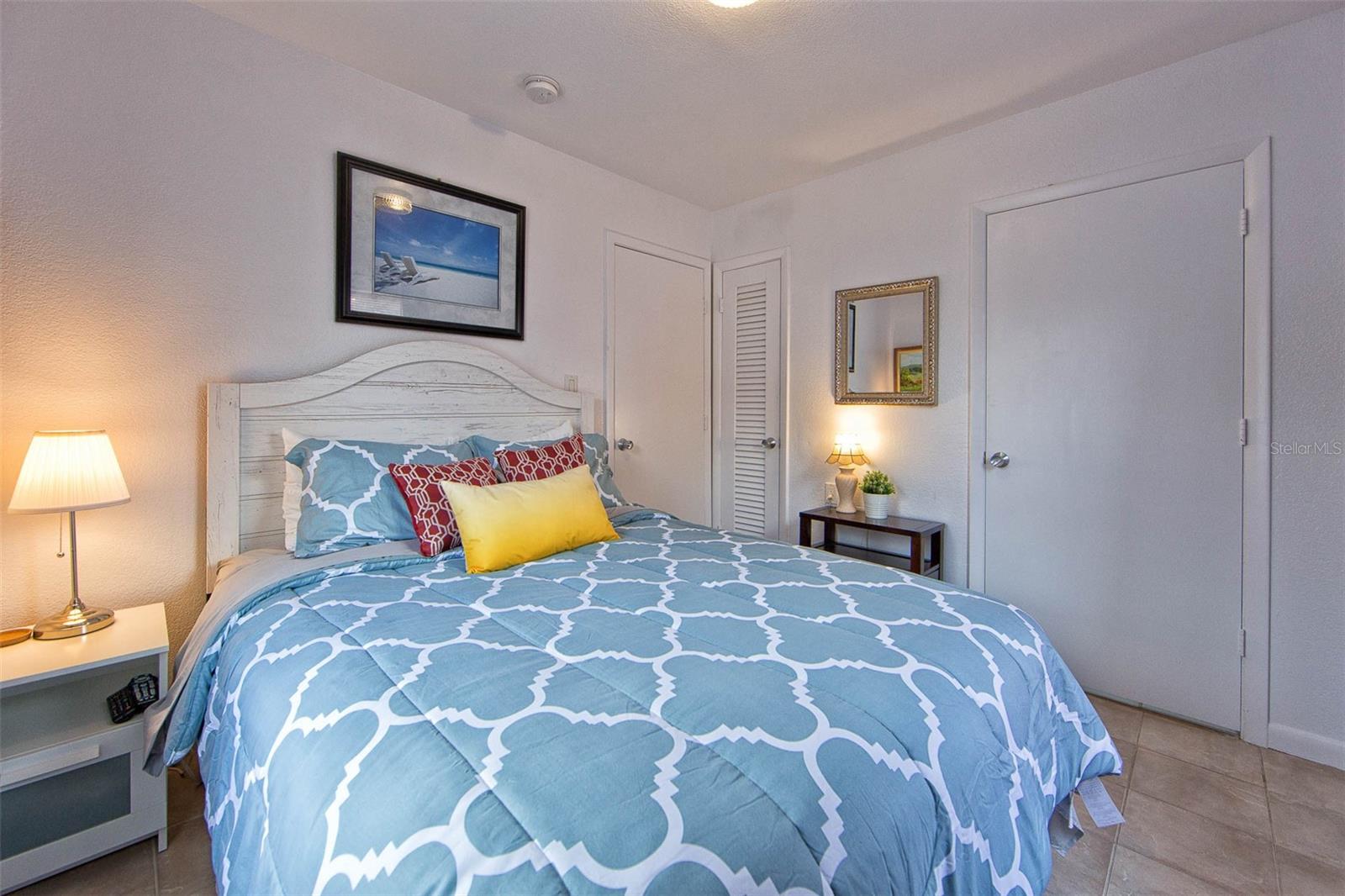 Image 22 of 42 For 839 3rd Street N