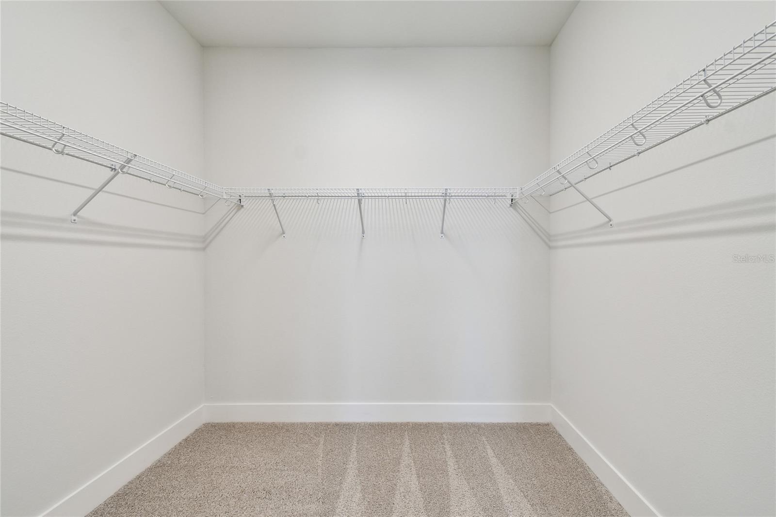 Image 24 of 42 For 629 Allora Avenue