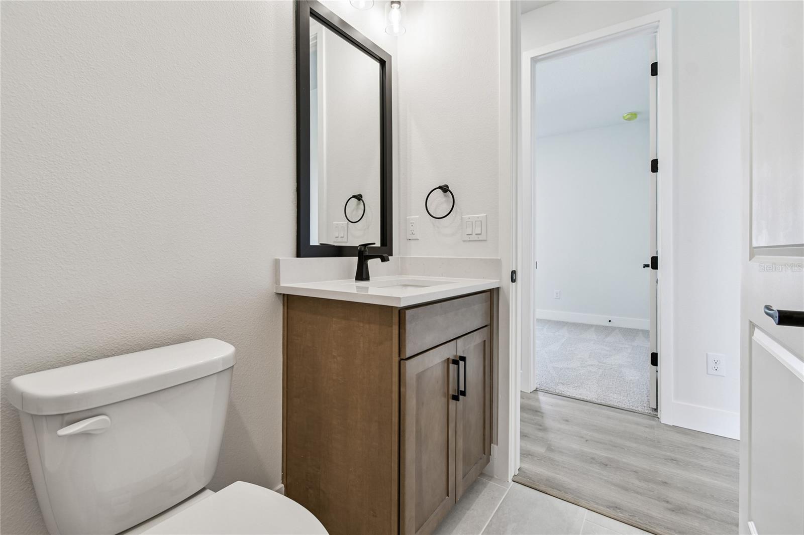 Image 29 of 42 For 629 Allora Avenue