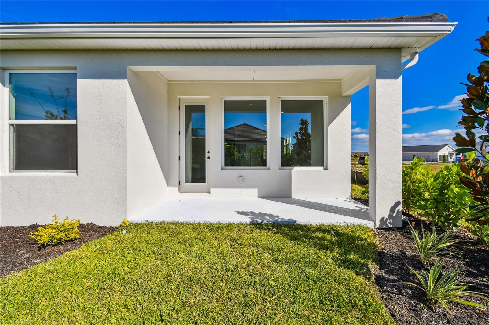 Image 35 of 42 For 629 Allora Avenue