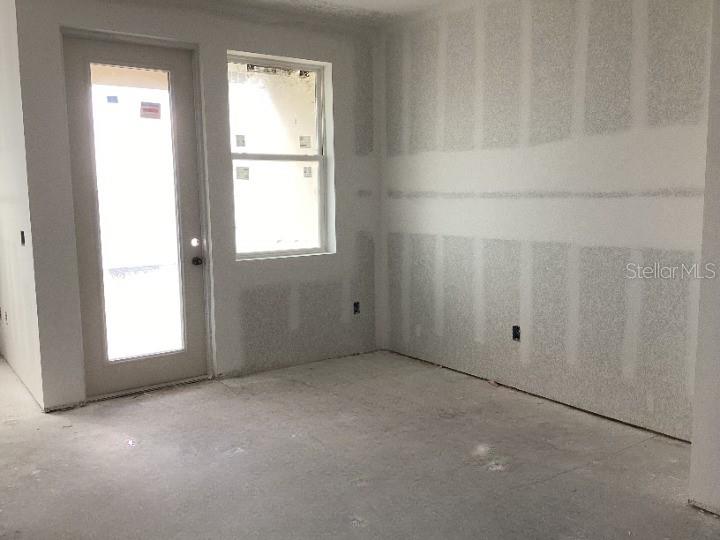 Image 9 of 30 For 1268 Bluewater Lane