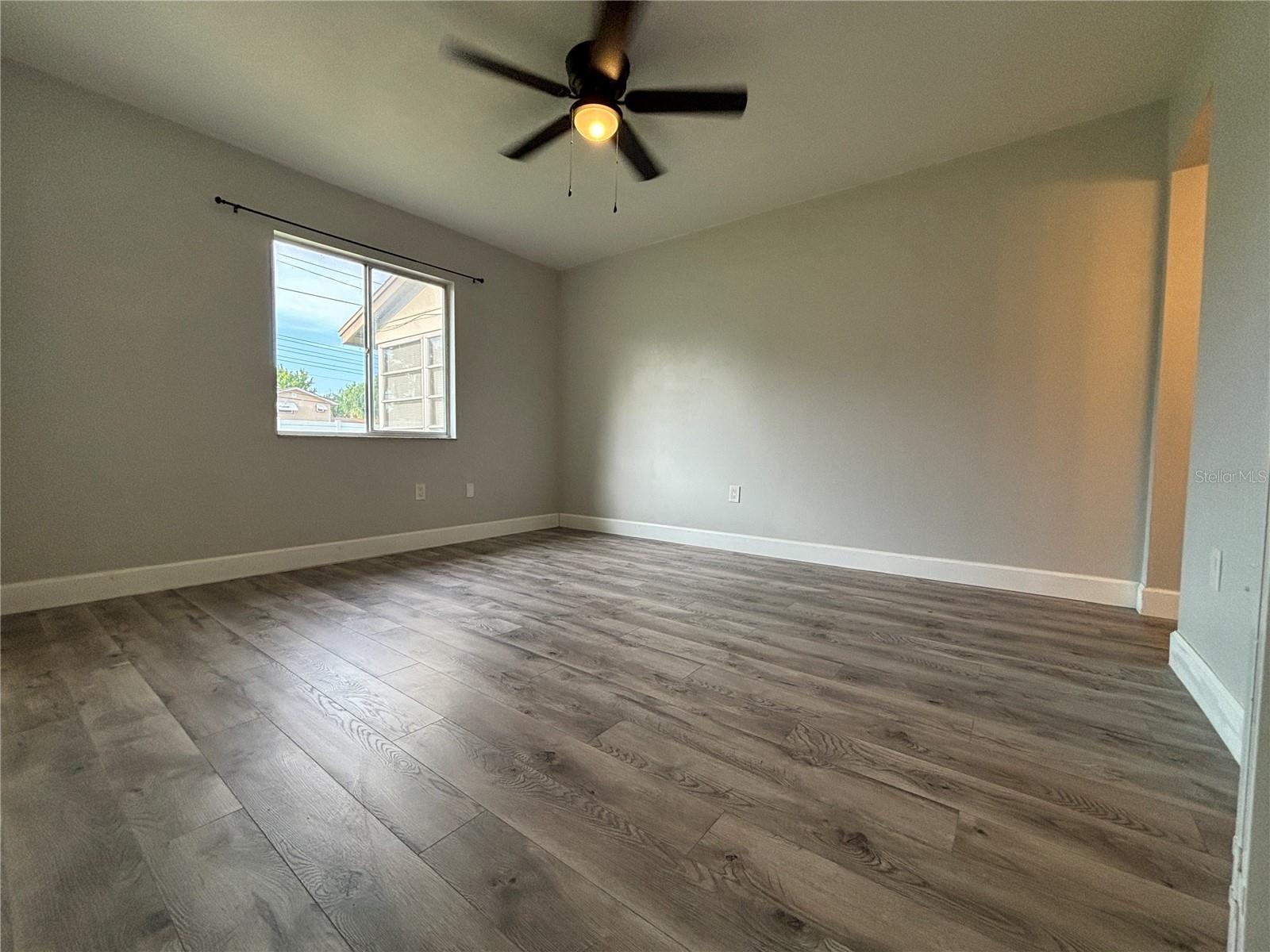 Image 15 of 25 For 2300 Bancroft Circle S B