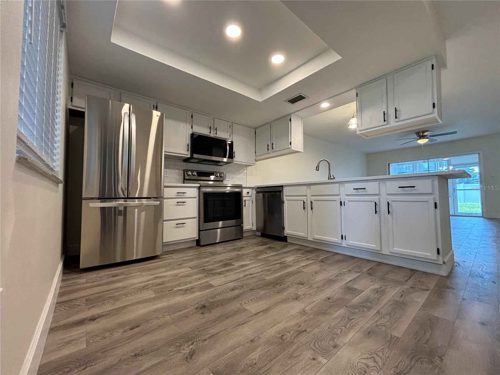 Image 4 of 25 For 2300 Bancroft Circle S B
