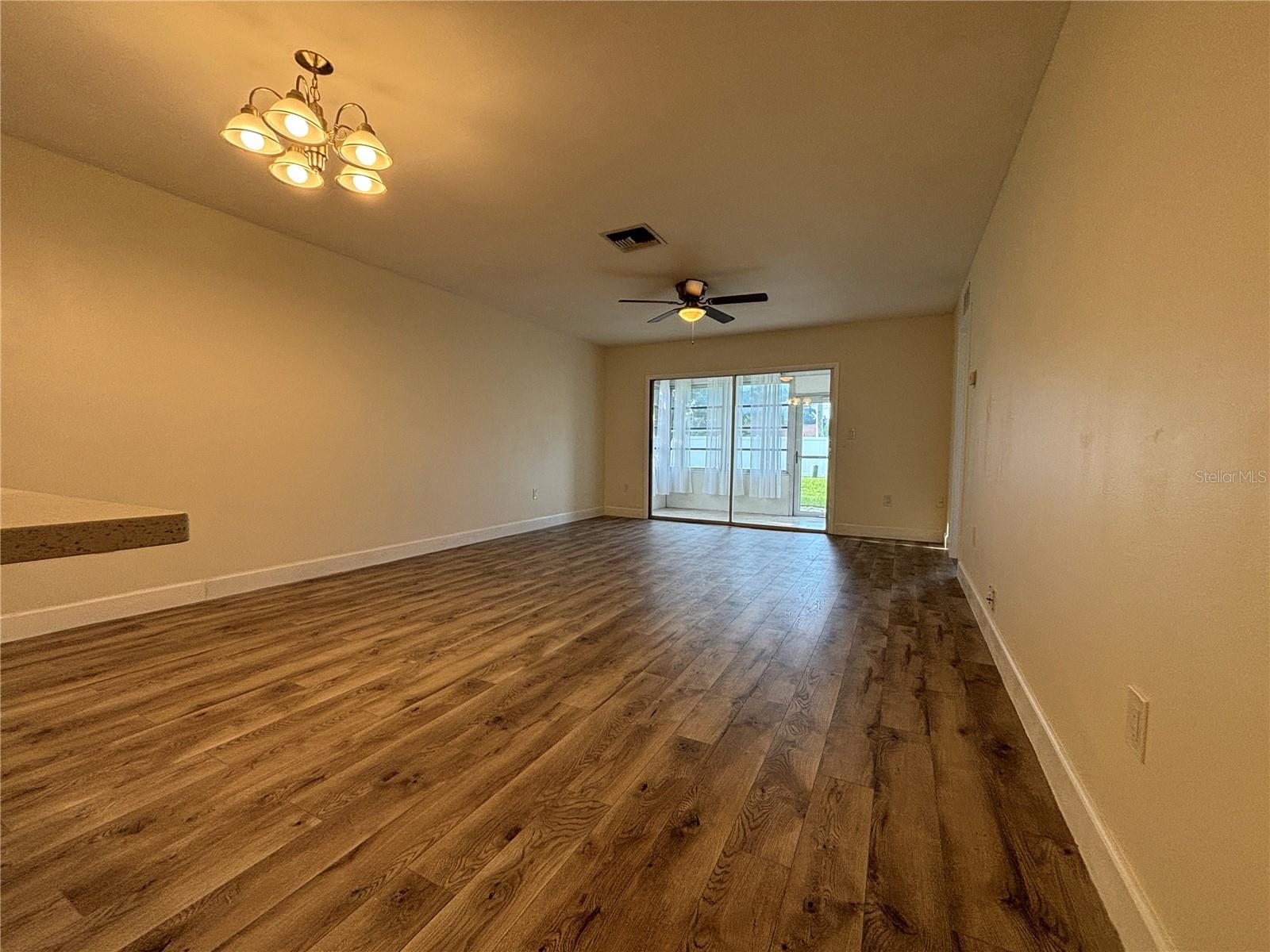 Image 6 of 25 For 2300 Bancroft Circle S B