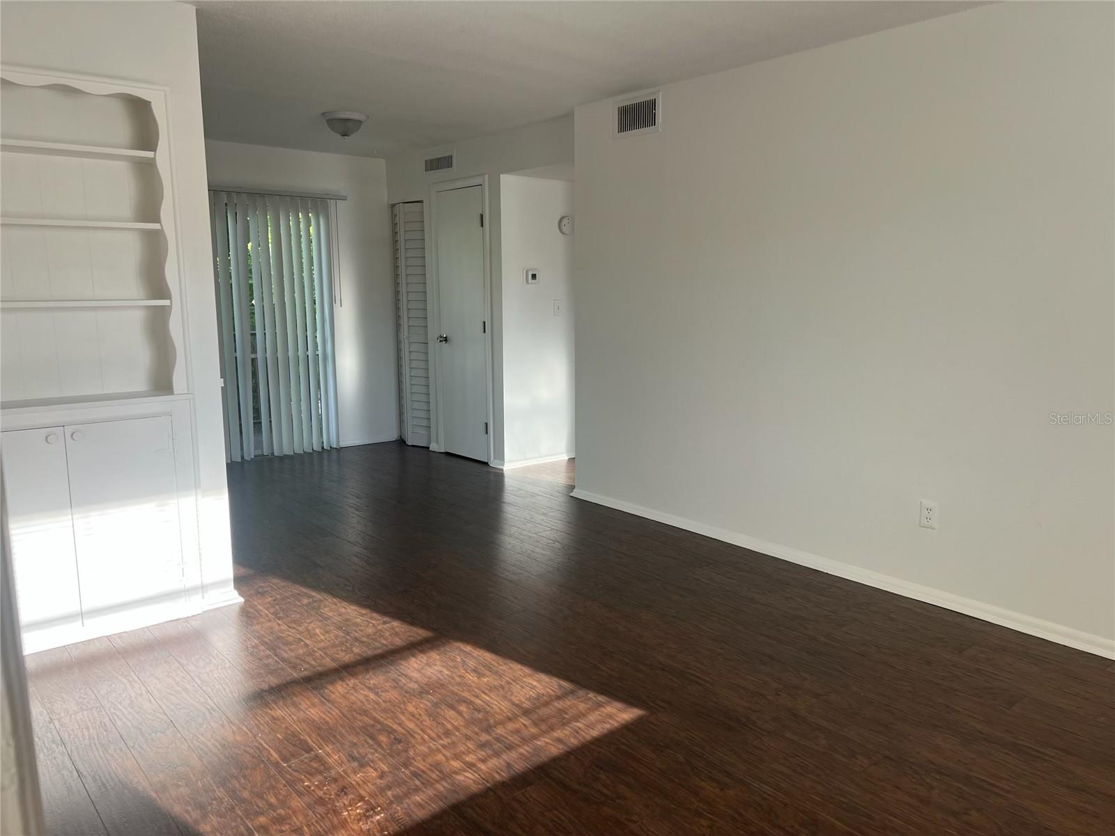Image 2 of 9 For 8325 7th Way N 09