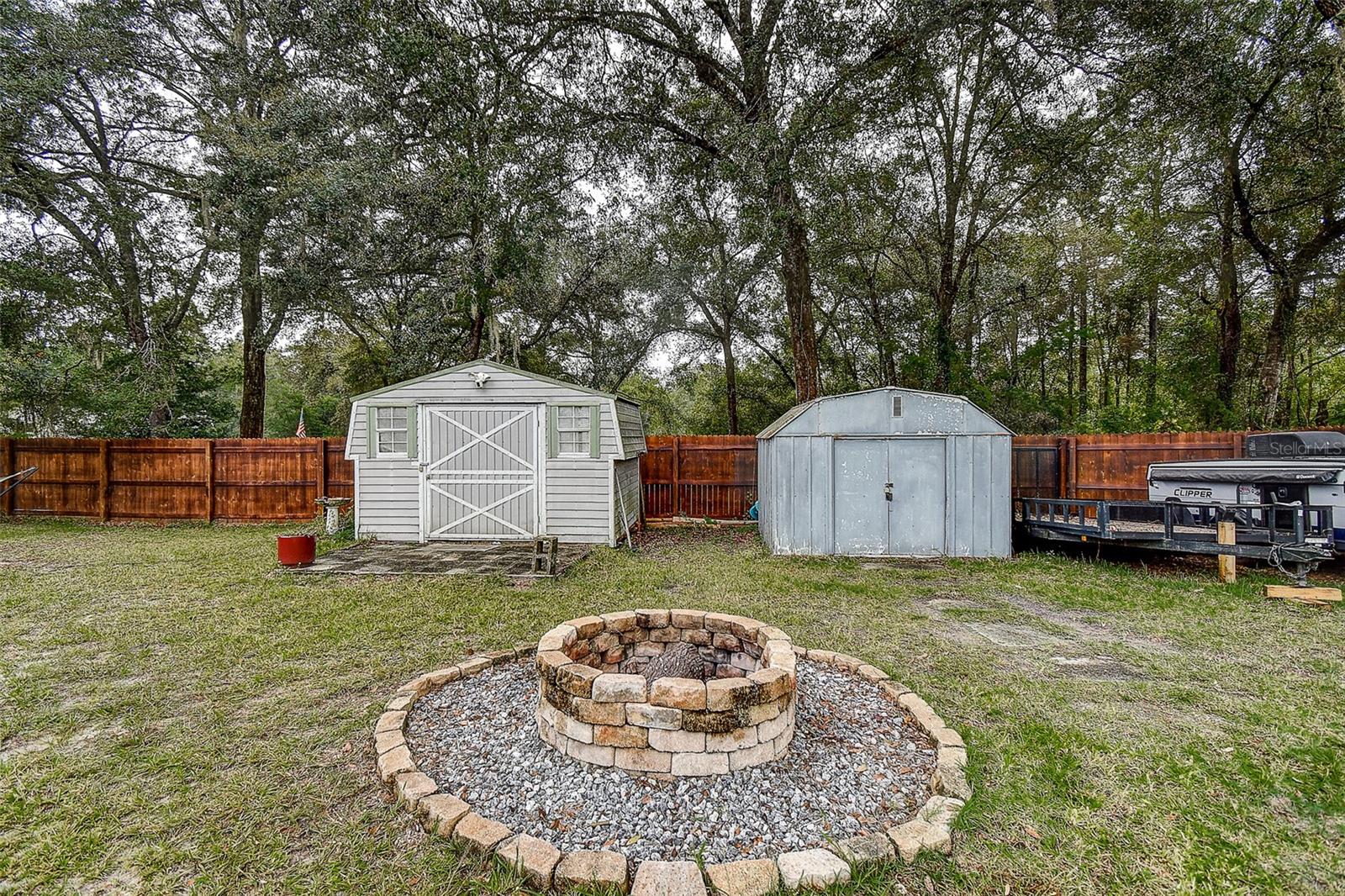 Image 12 of 34 For 10075 Glenmar Drive