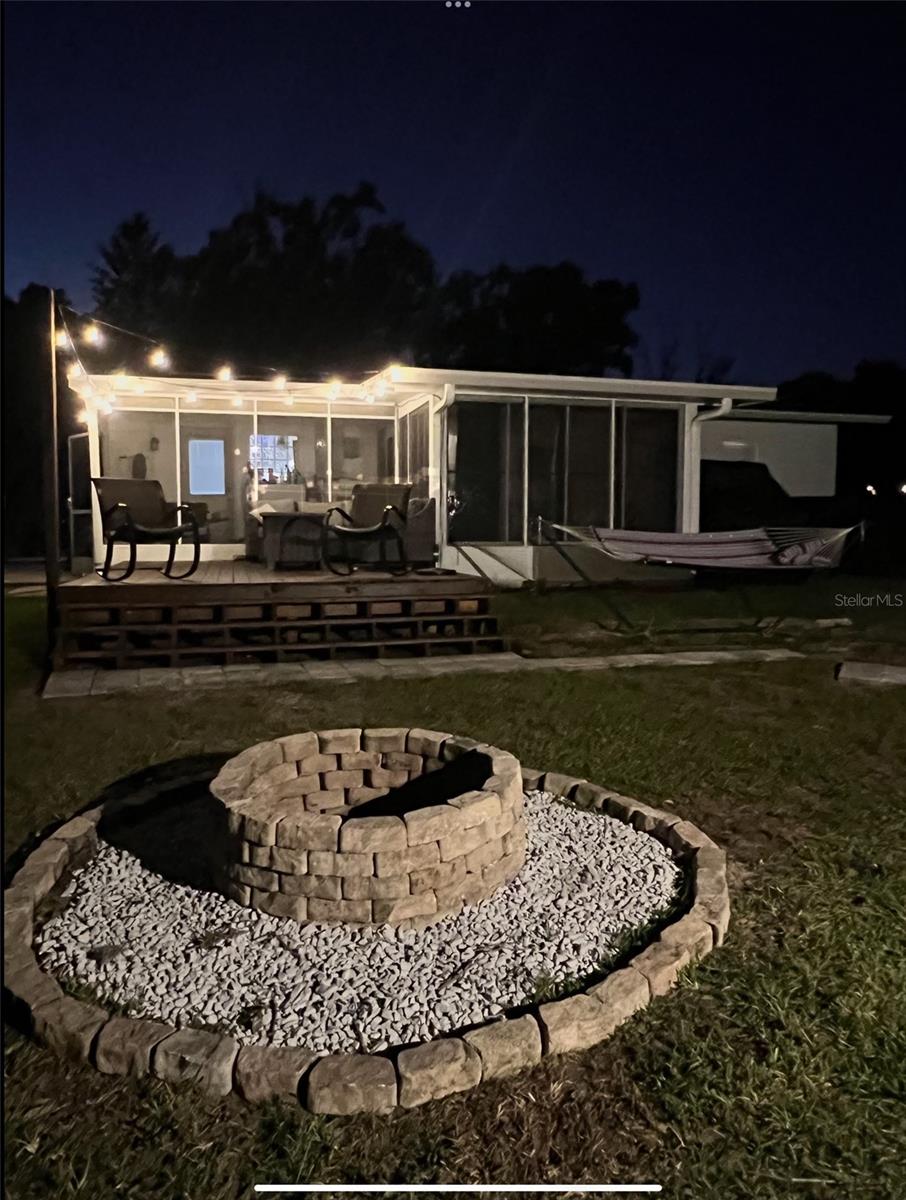 Image 17 of 34 For 10075 Glenmar Drive