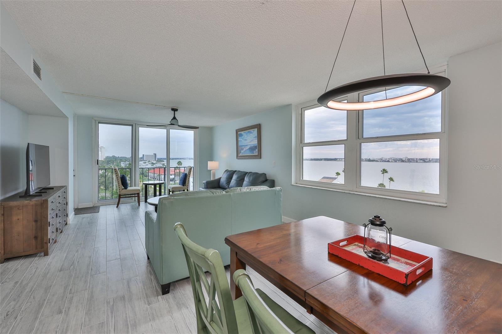 Image 6 of 39 For 1400 Gulf Boulevard 704