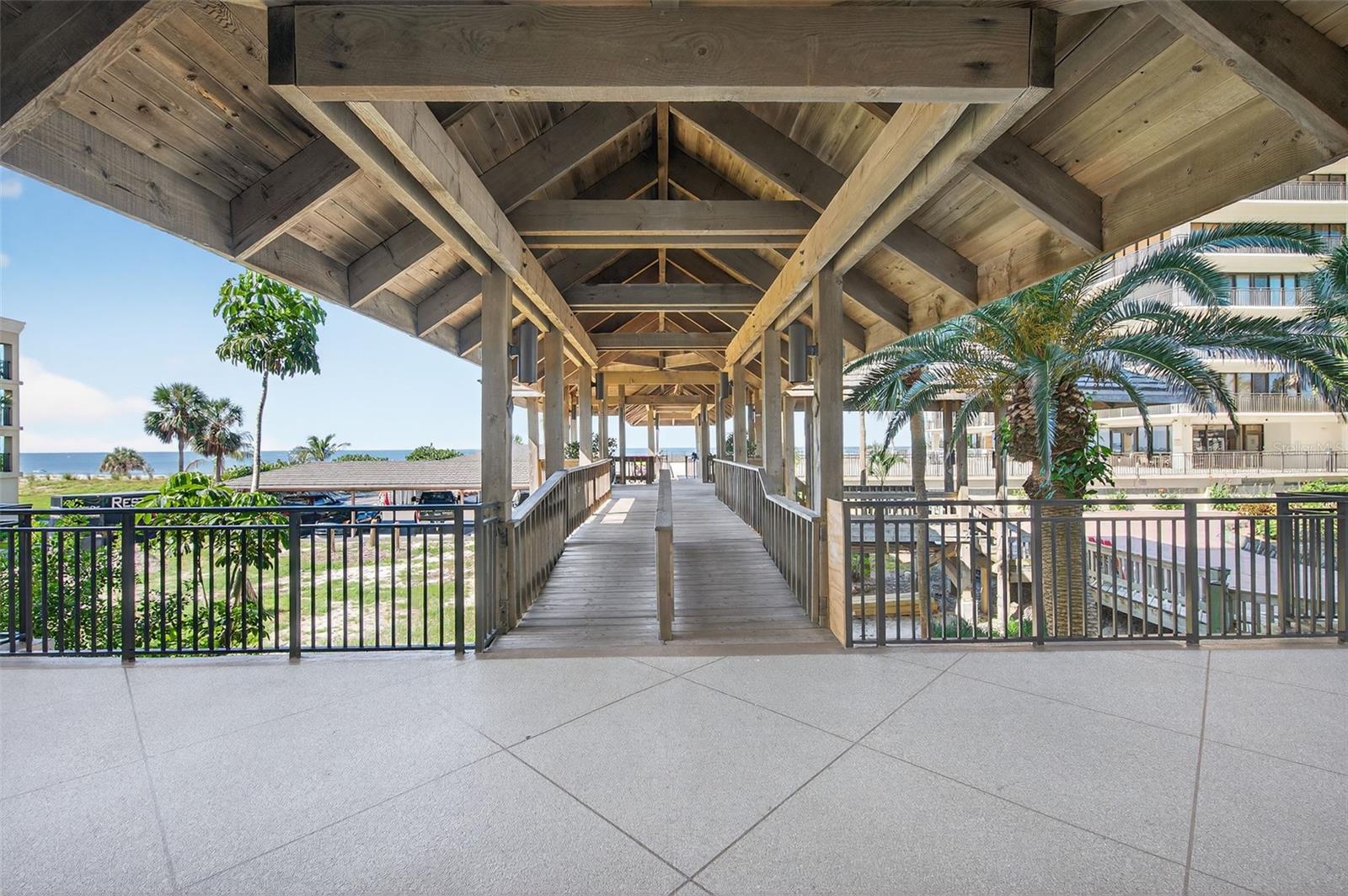 Image 37 of 56 For 7600 Bayshore Drive 902