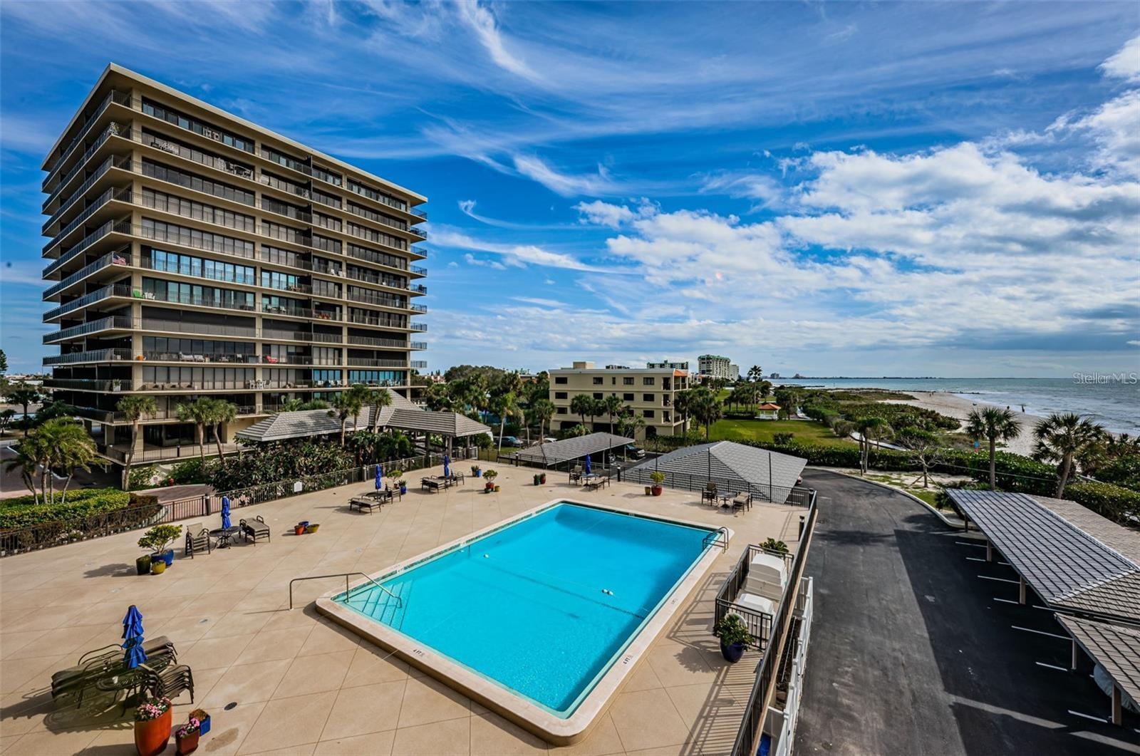 Image 40 of 56 For 7600 Bayshore Drive 902