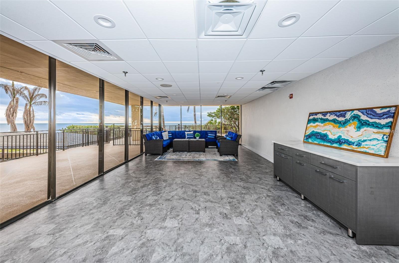 Image 42 of 56 For 7600 Bayshore Drive 902