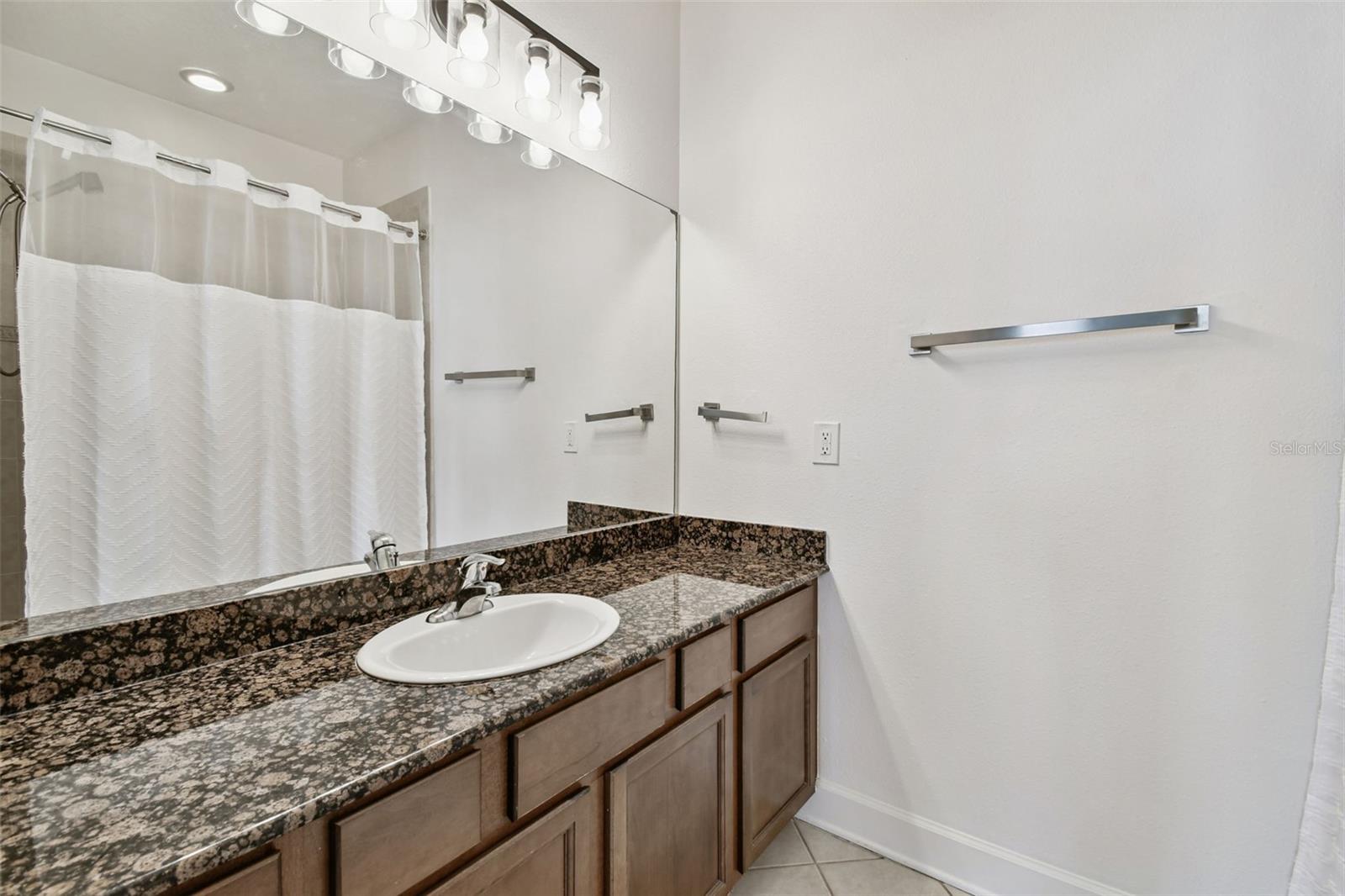 Image 29 of 42 For 626 3rd Avenue S