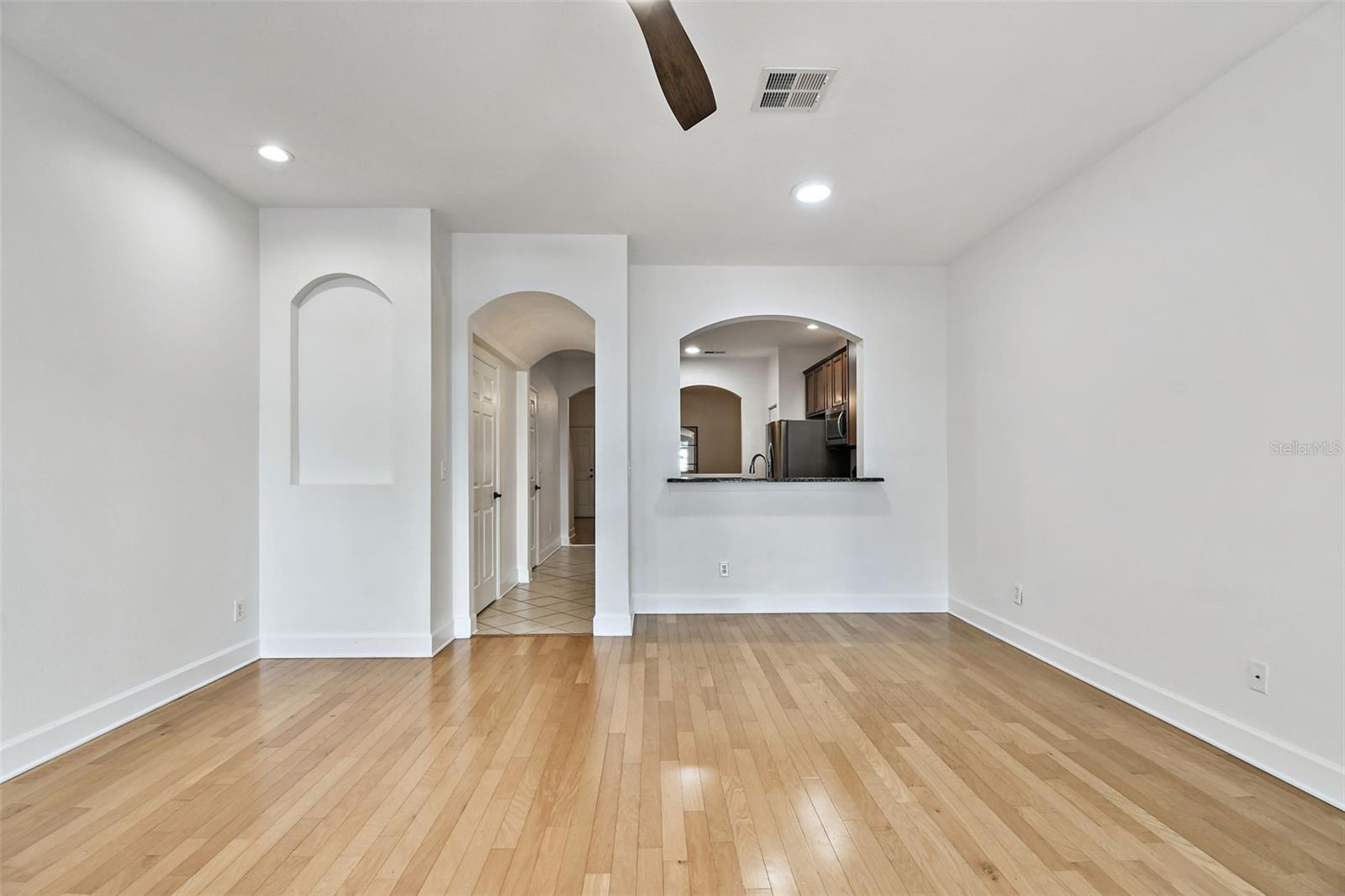Image 6 of 42 For 626 3rd Avenue S