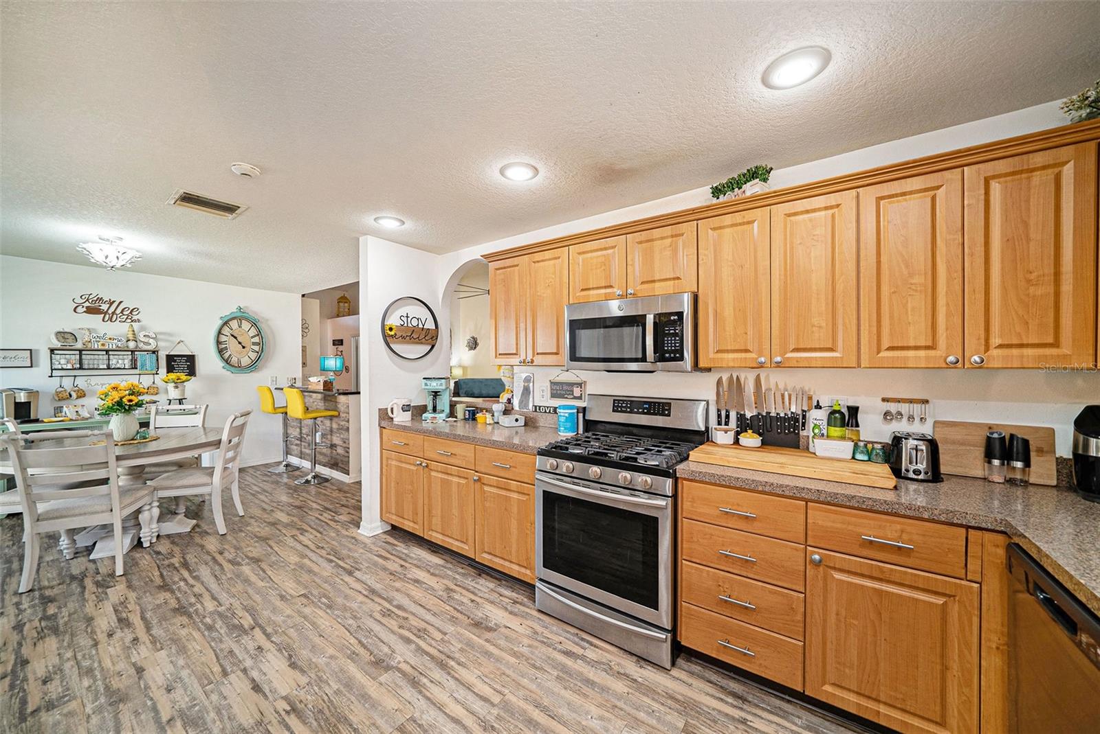 Image 12 of 29 For 28438 Tall Grass Drive