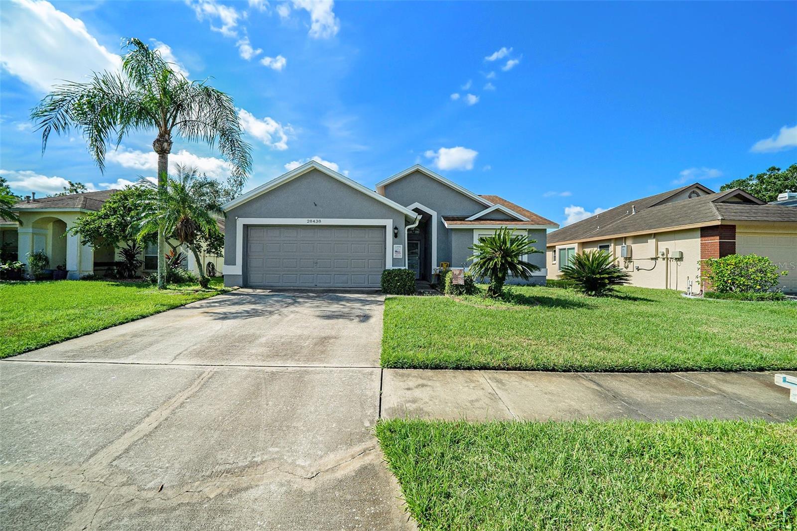 Image 4 of 29 For 28438 Tall Grass Drive