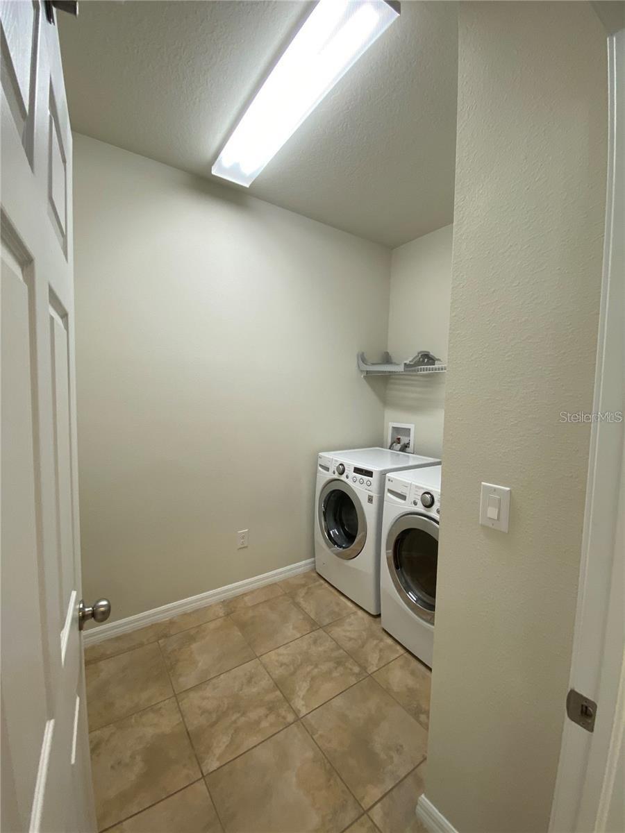 Image 4 of 14 For 9326 Sapphireberry