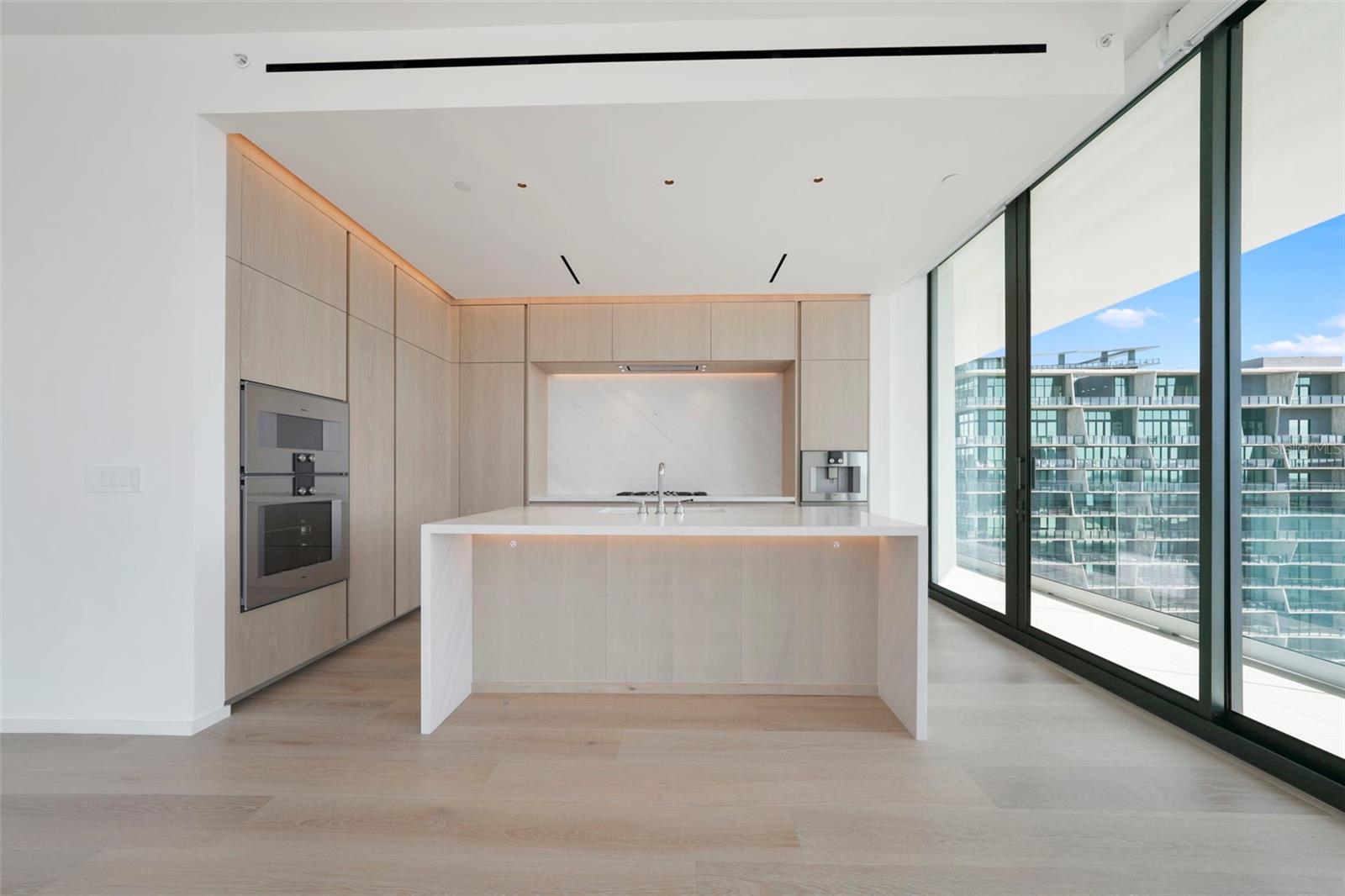 Image 17 of 56 For 1000 Water Street 1601