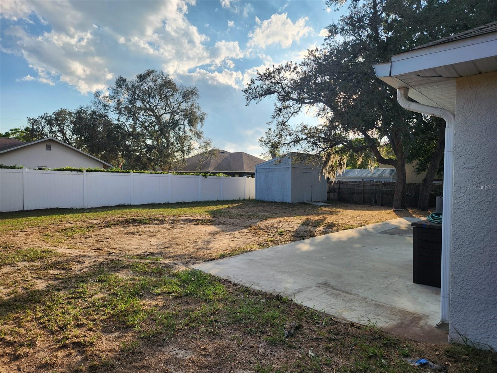 Image 19 of 20 For 10154 Henderson Street