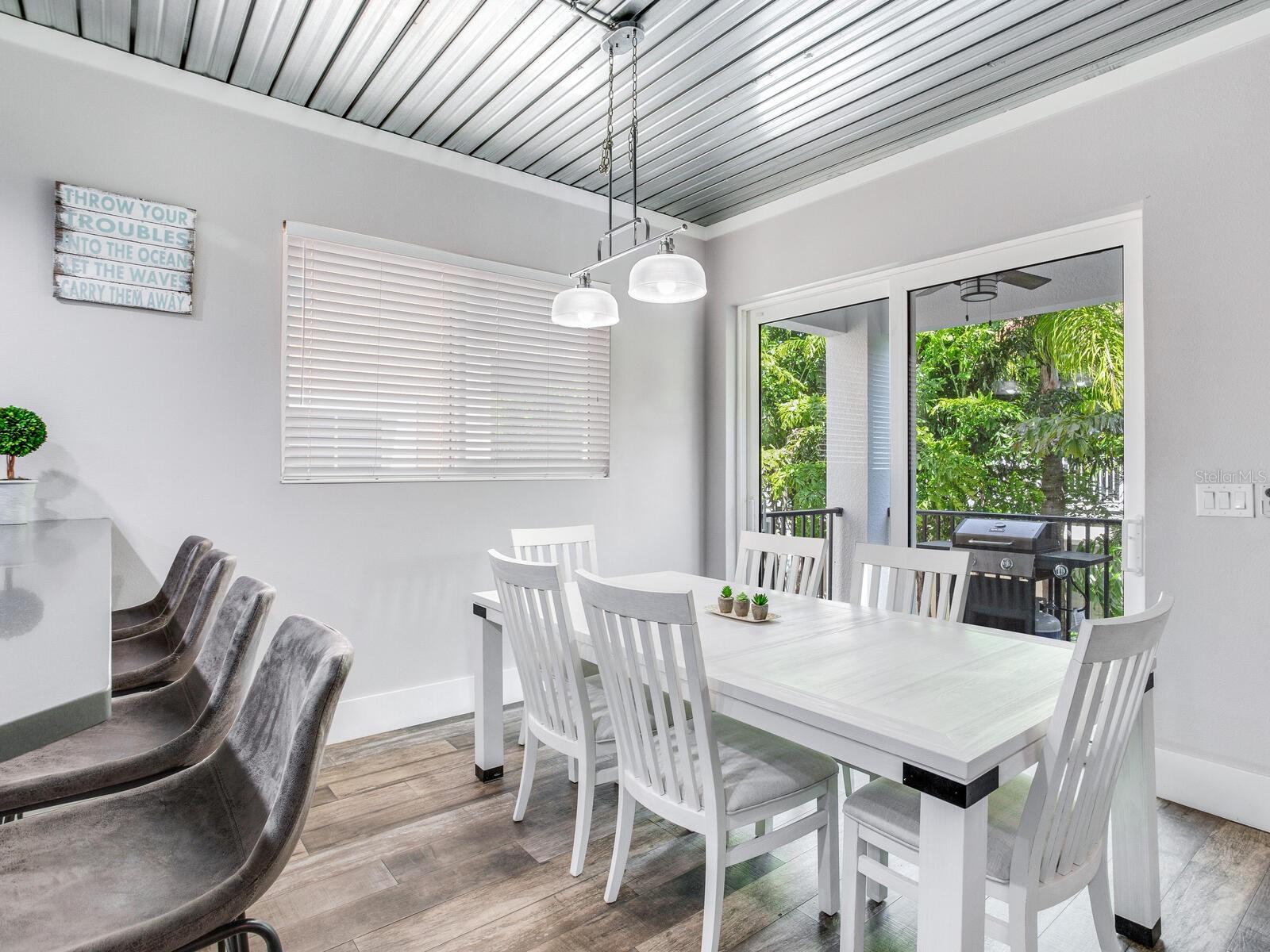 Image 23 of 51 For 156 175th Avenue E