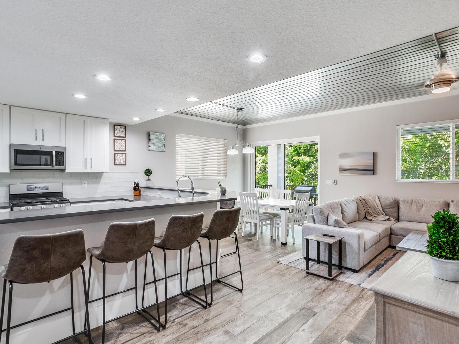 Image 24 of 51 For 156 175th Avenue E