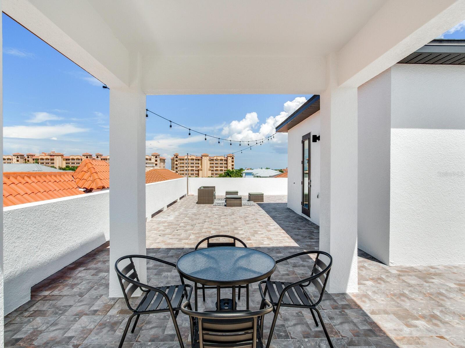 Image 50 of 51 For 156 175th Avenue E