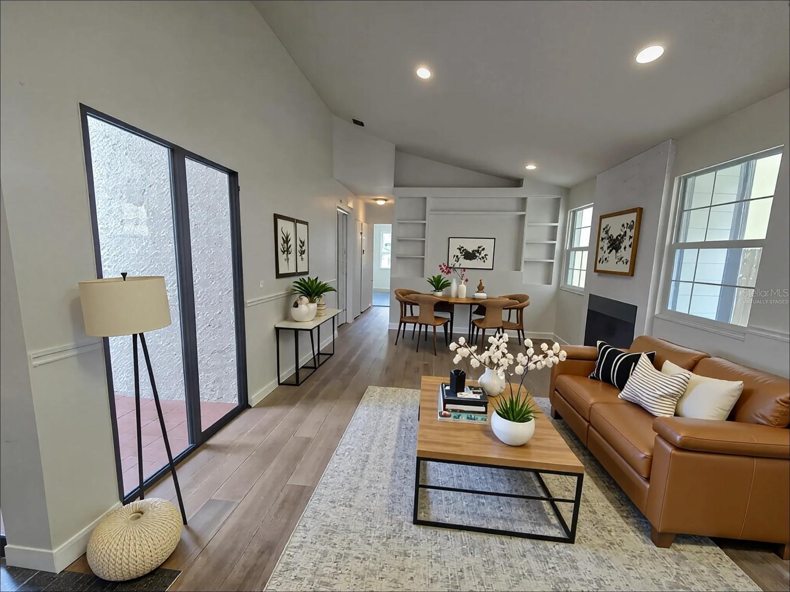 Image 7 of 19 For 4302 Venice Drive