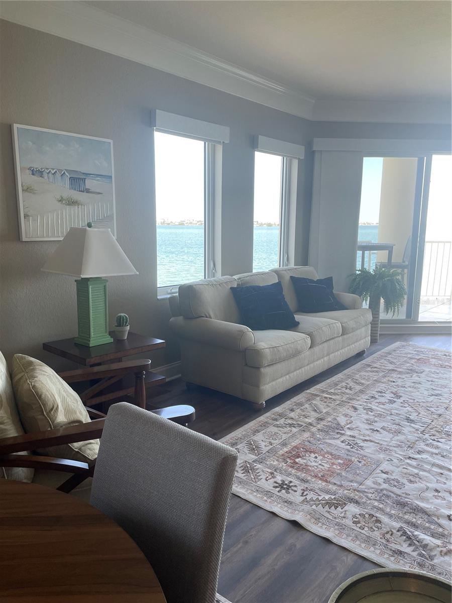 Image 13 of 24 For 6025 Sun Boulevard 201