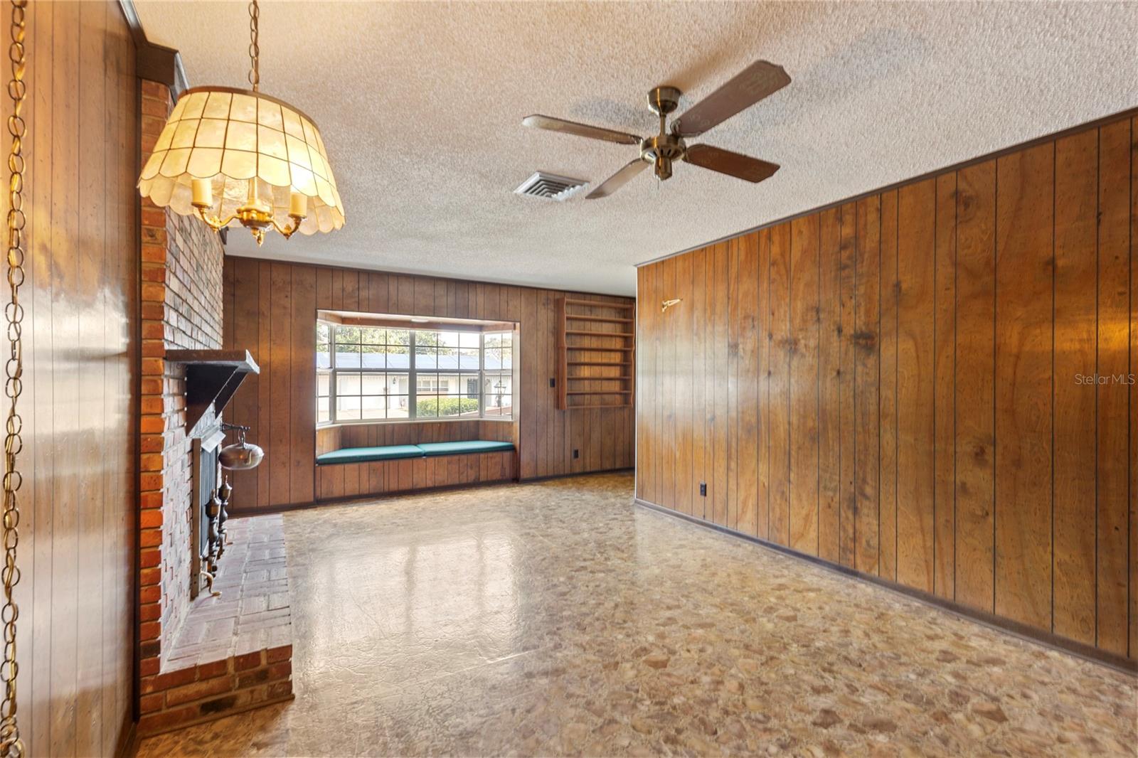 Image 15 of 40 For 315 132nd Avenue