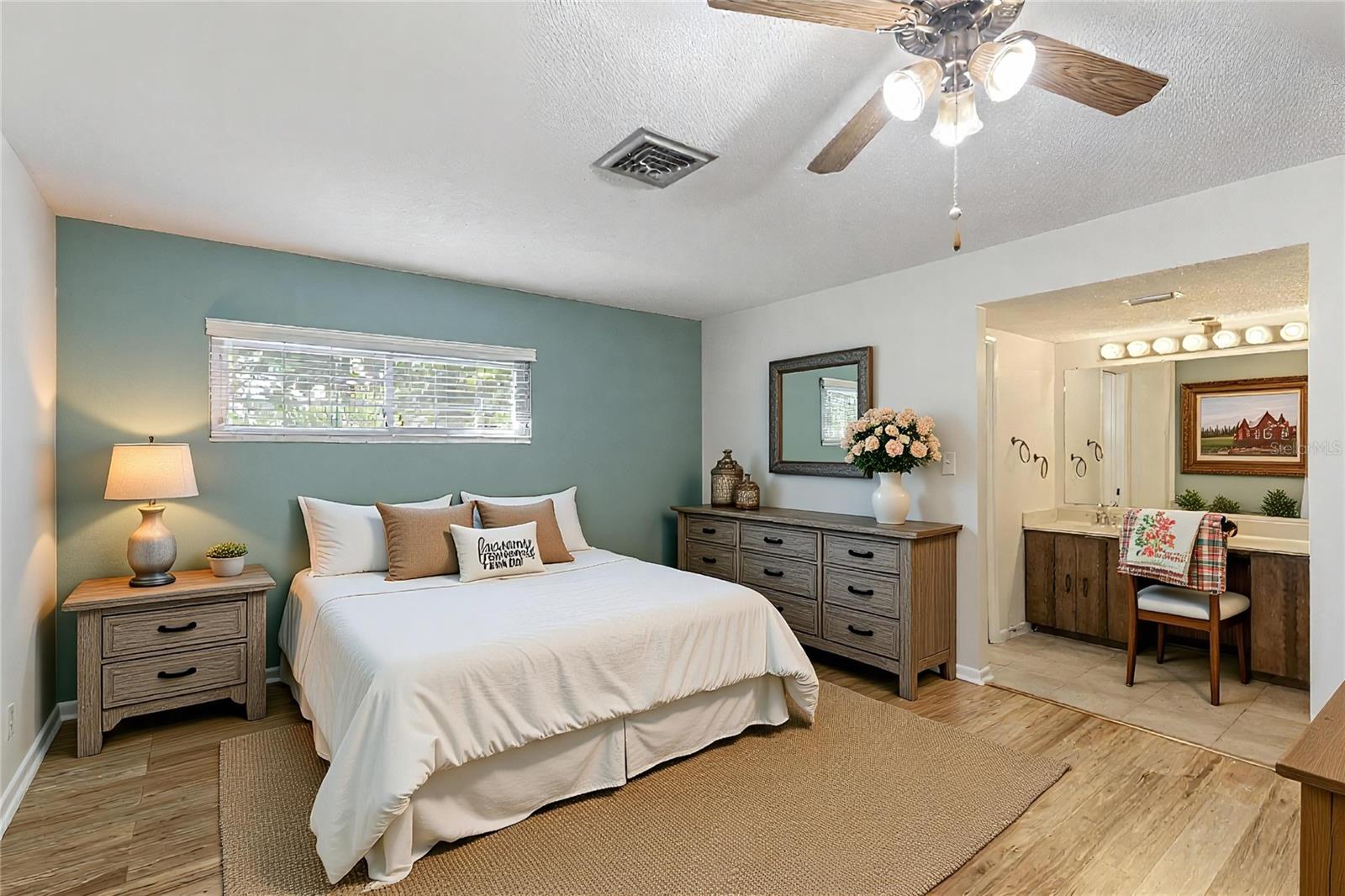 Image 17 of 40 For 315 132nd Avenue