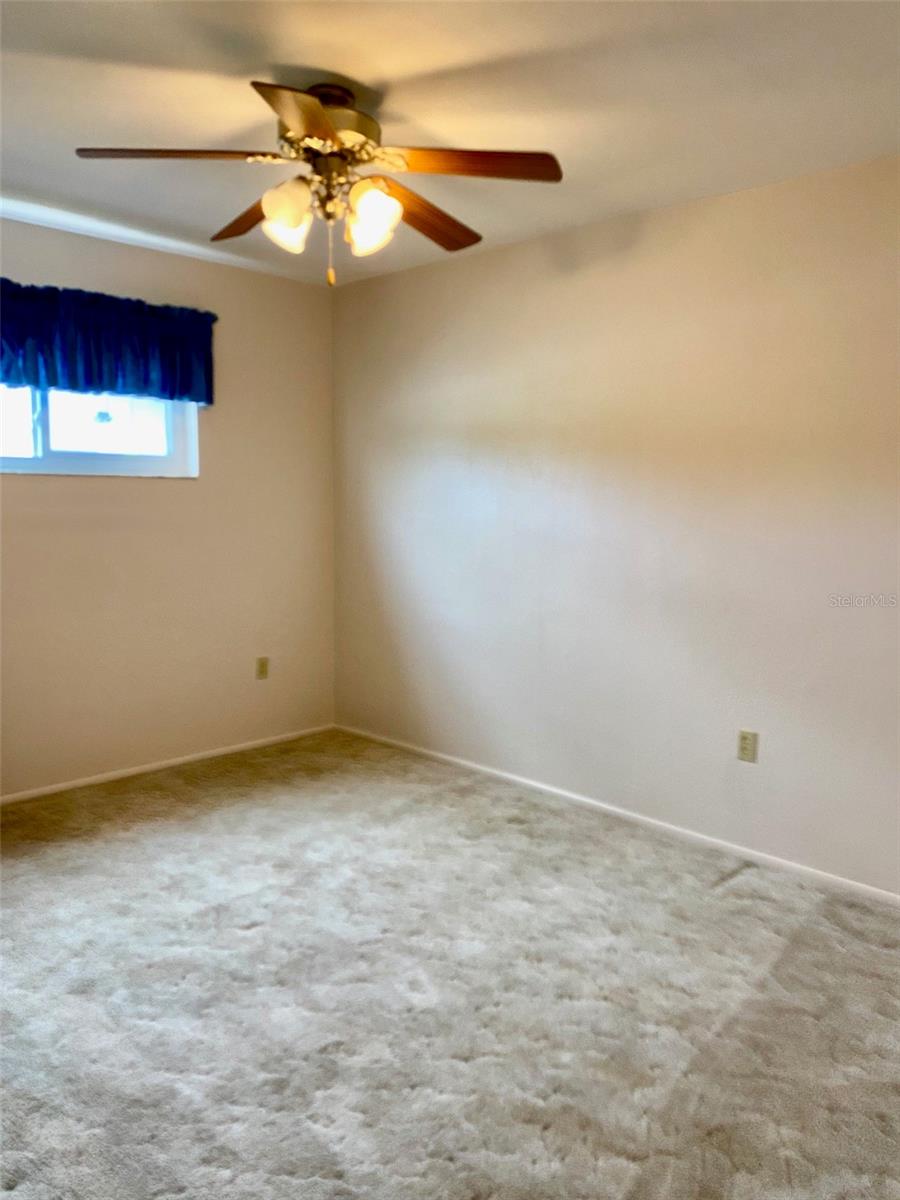 Image 16 of 28 For 1522 Nursery Road