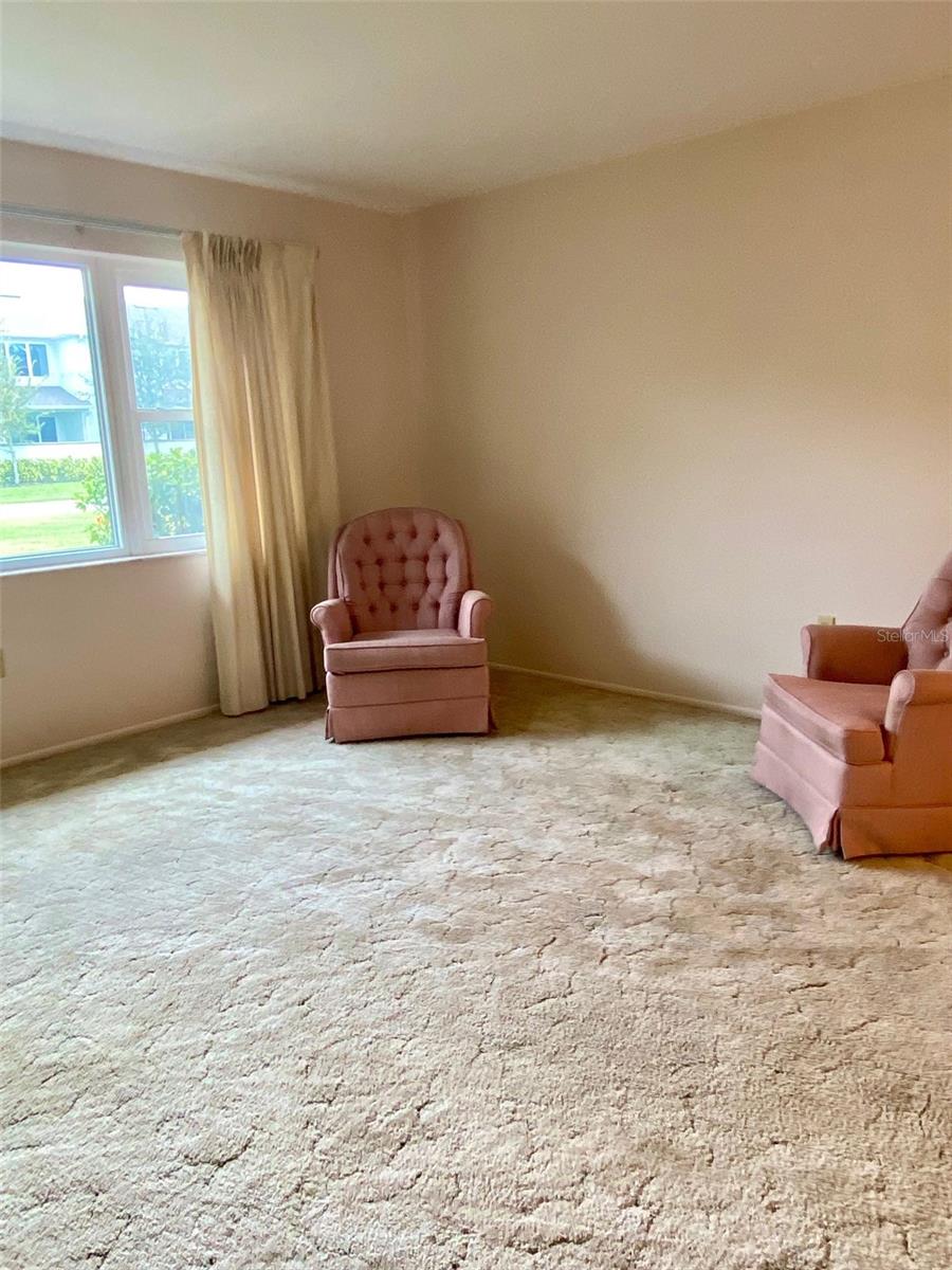 Image 5 of 28 For 1522 Nursery Road