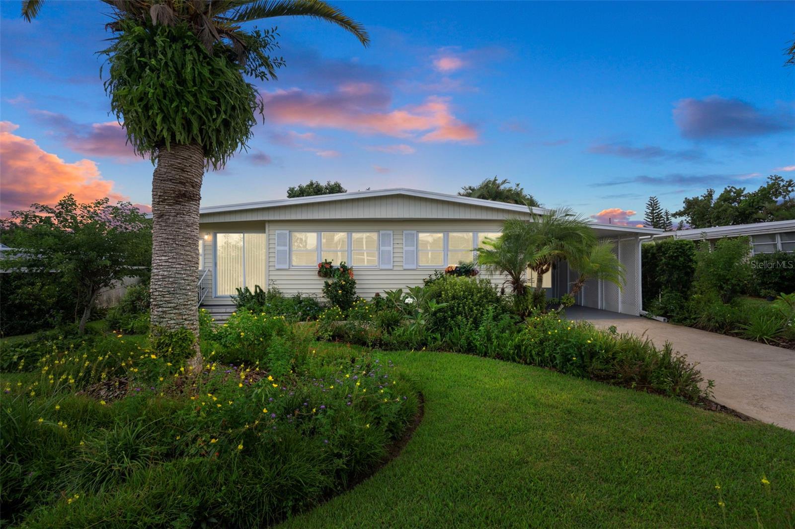 Details for 270 Independence Avenue 10, PALM HARBOR, FL 34684