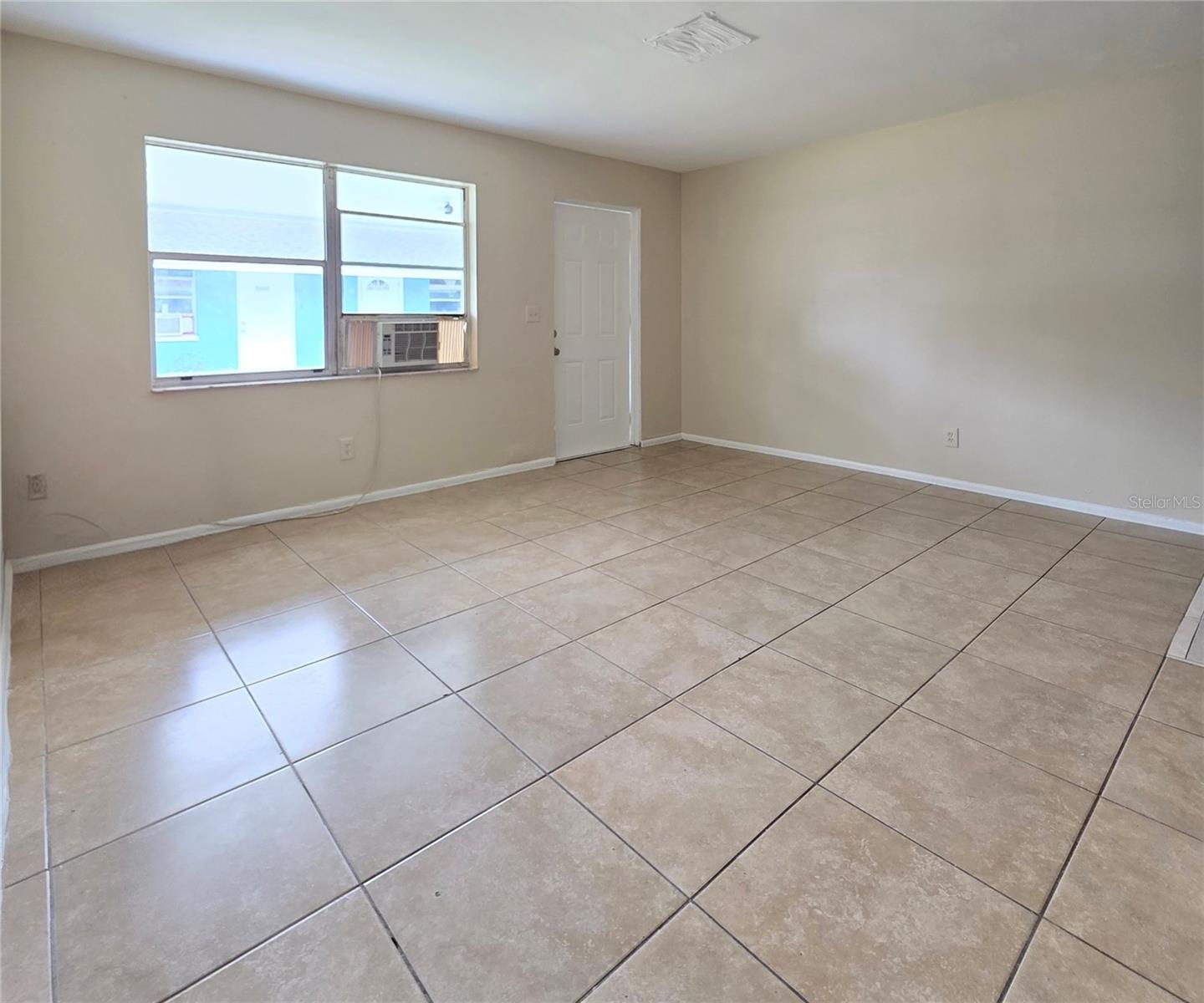 Image 12 of 22 For 5458-5460 Tenth Avenue