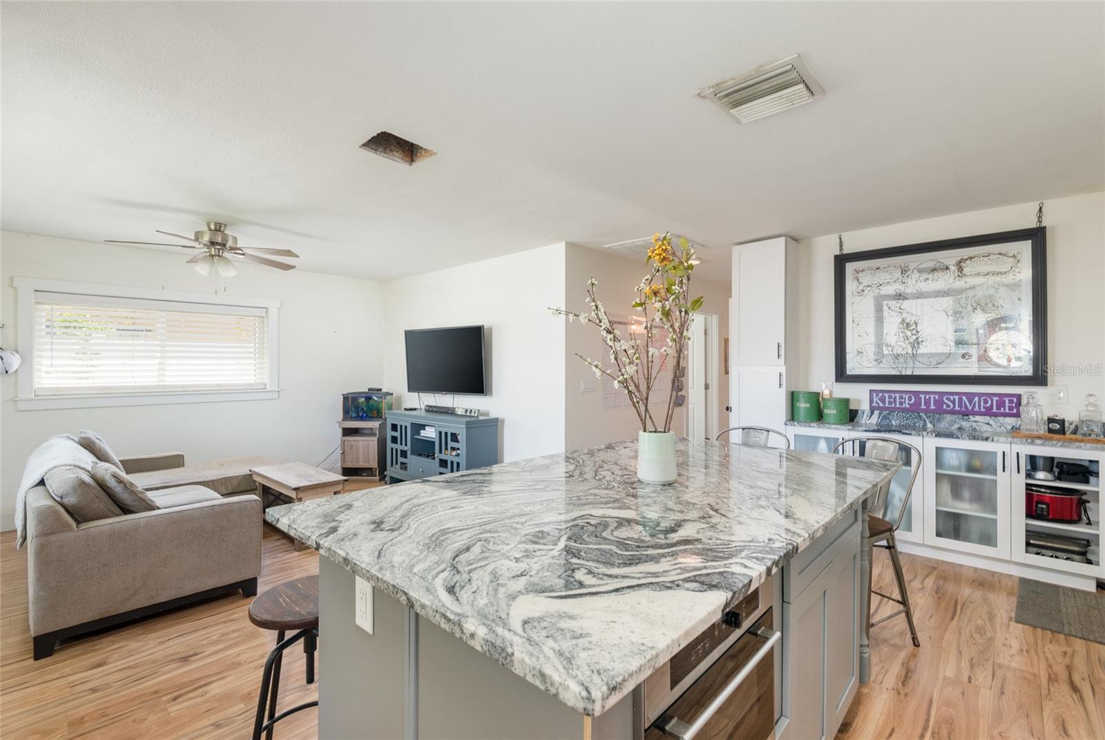 Image 10 of 32 For 3712 Clearfield Avenue