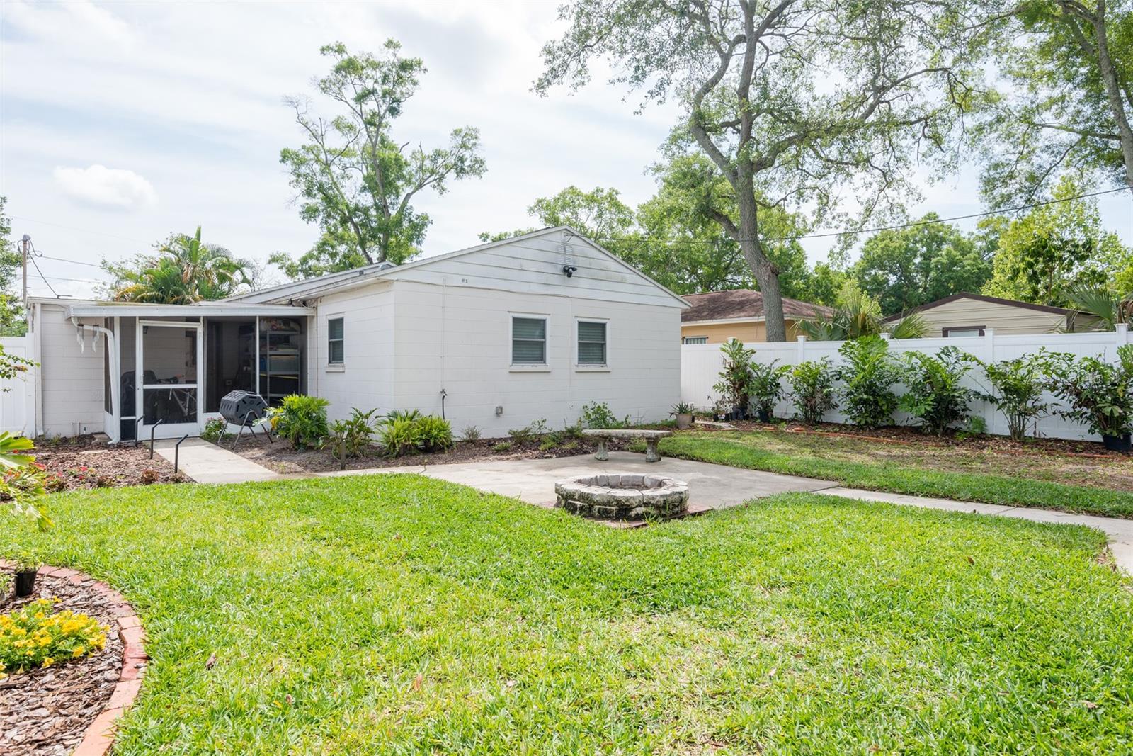 Image 18 of 32 For 3712 Clearfield Avenue