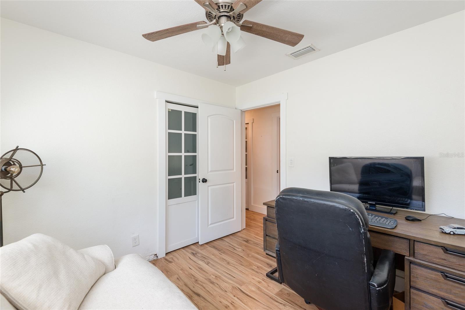 Image 23 of 32 For 3712 Clearfield Avenue