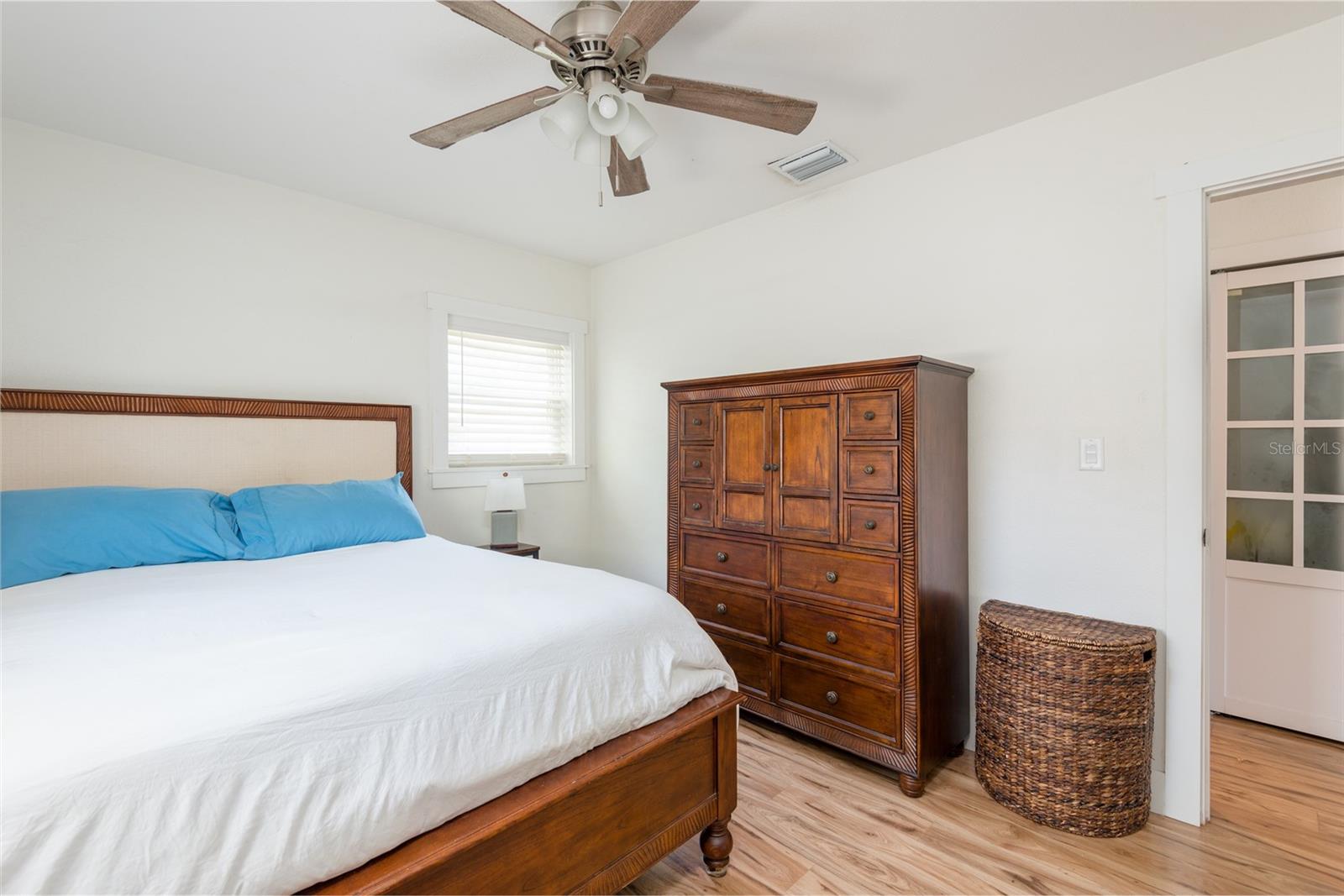 Image 29 of 32 For 3712 Clearfield Avenue