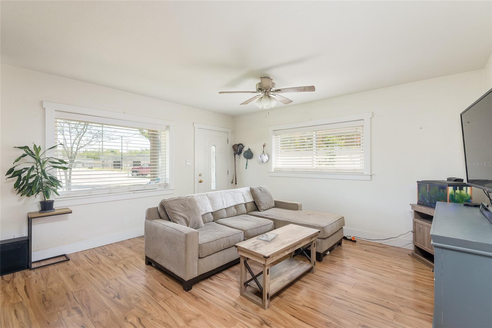 Image 4 of 32 For 3712 Clearfield Avenue